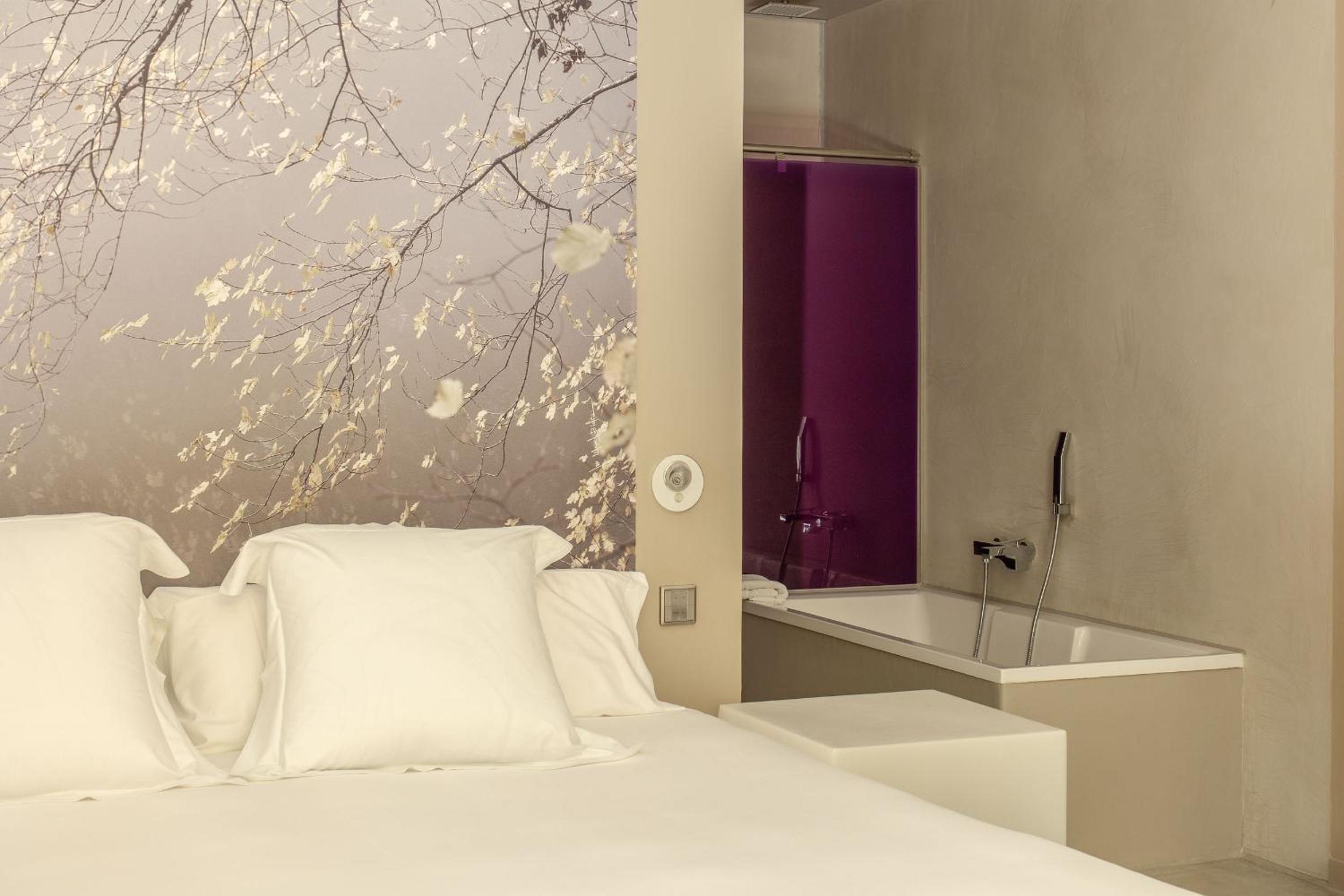 Habitación Doble de Lujo con Balcón Habitación Doble de Lujo con Balcón