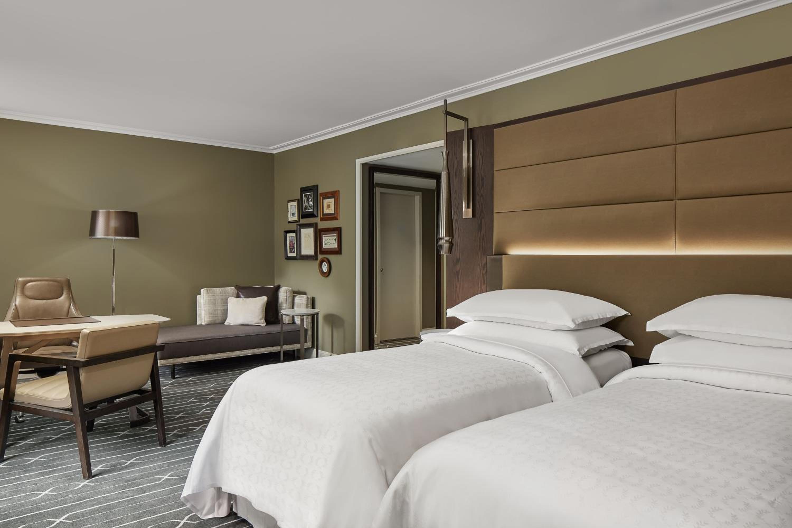 Twin Room - City Side