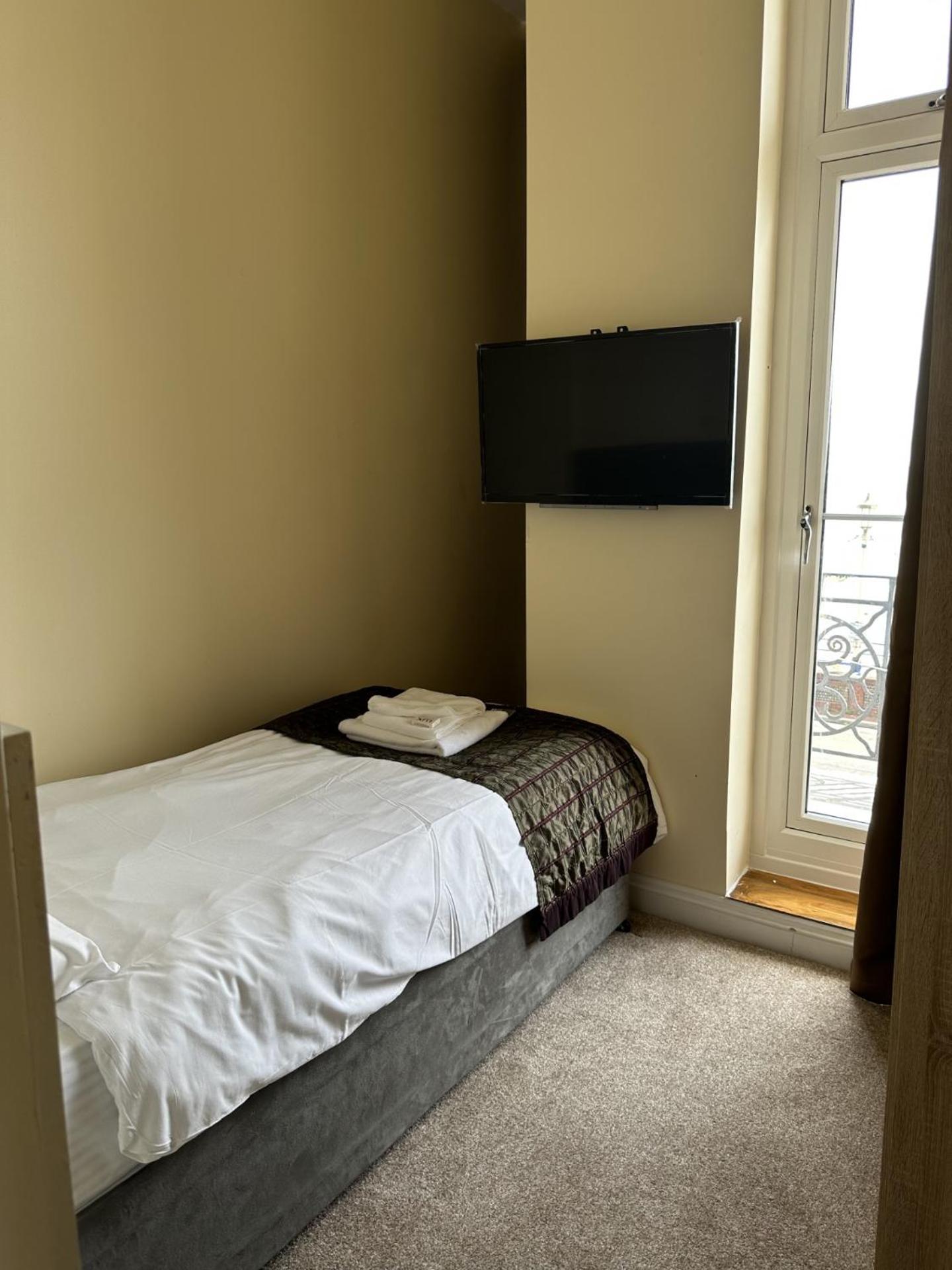 Single Room with Sea View photo 1