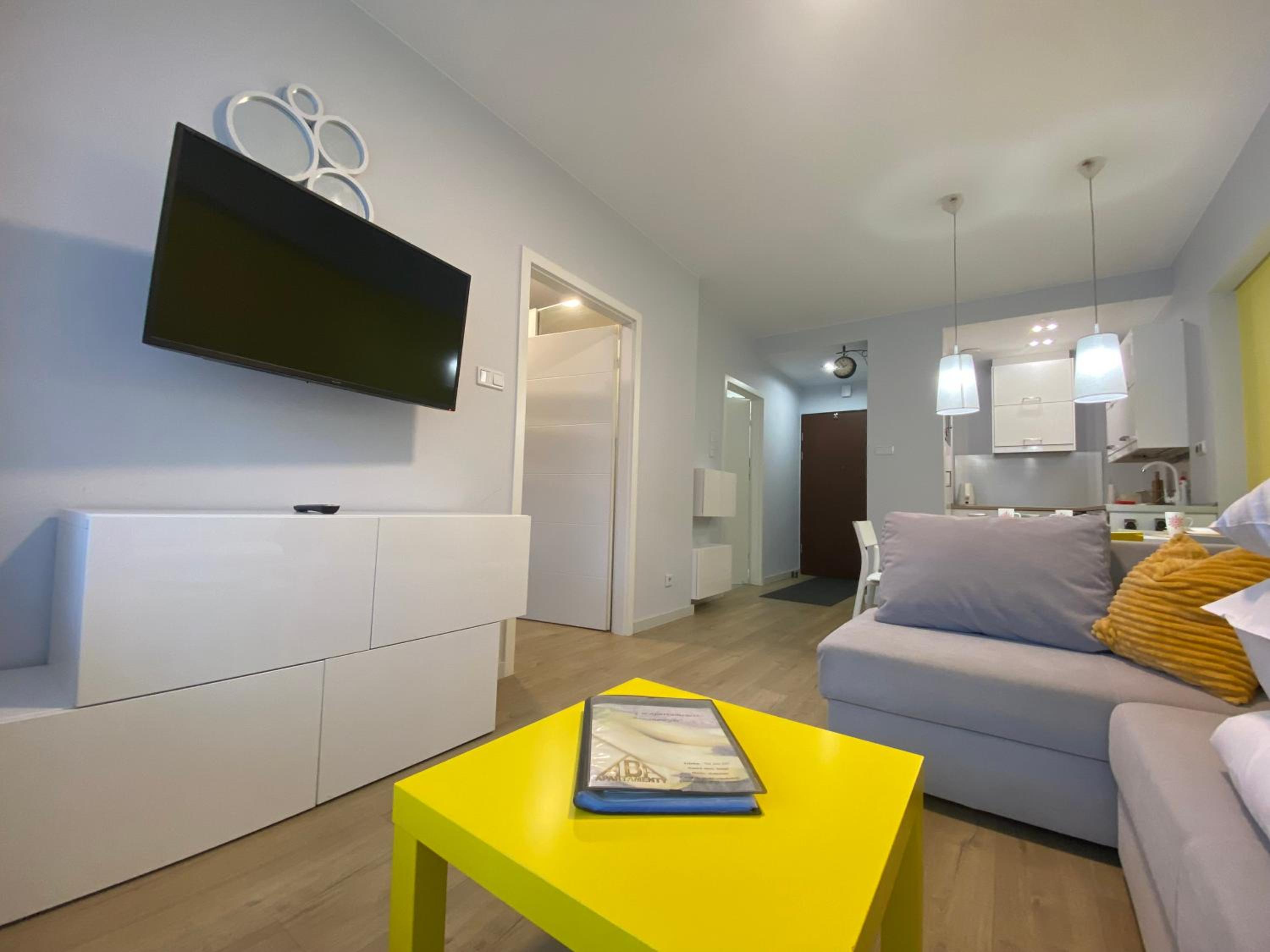 Apartment with Mountain View photo 1