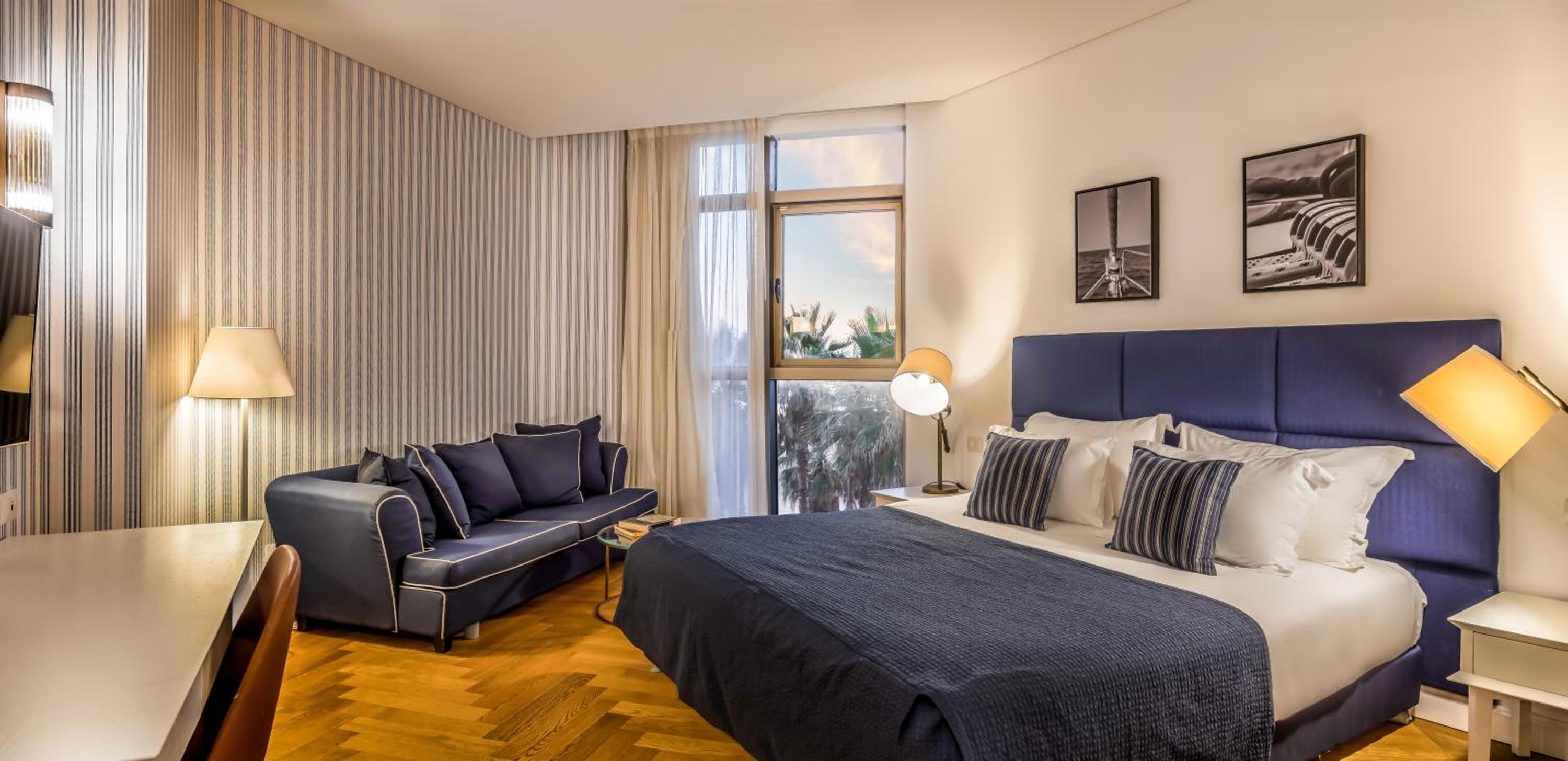 Superior Room - Low Floor (Triple)