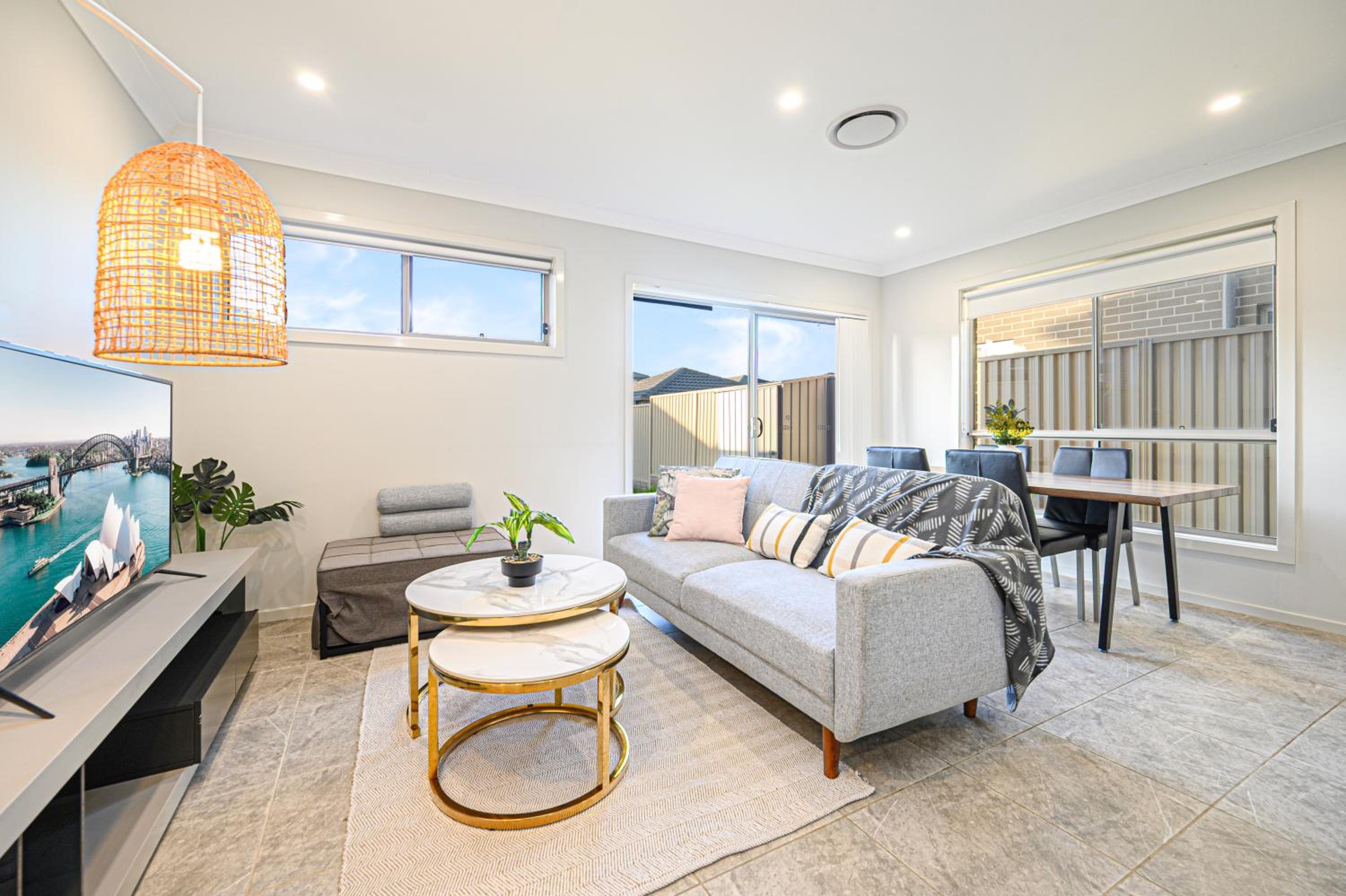 Four-Bedroom House photo 1