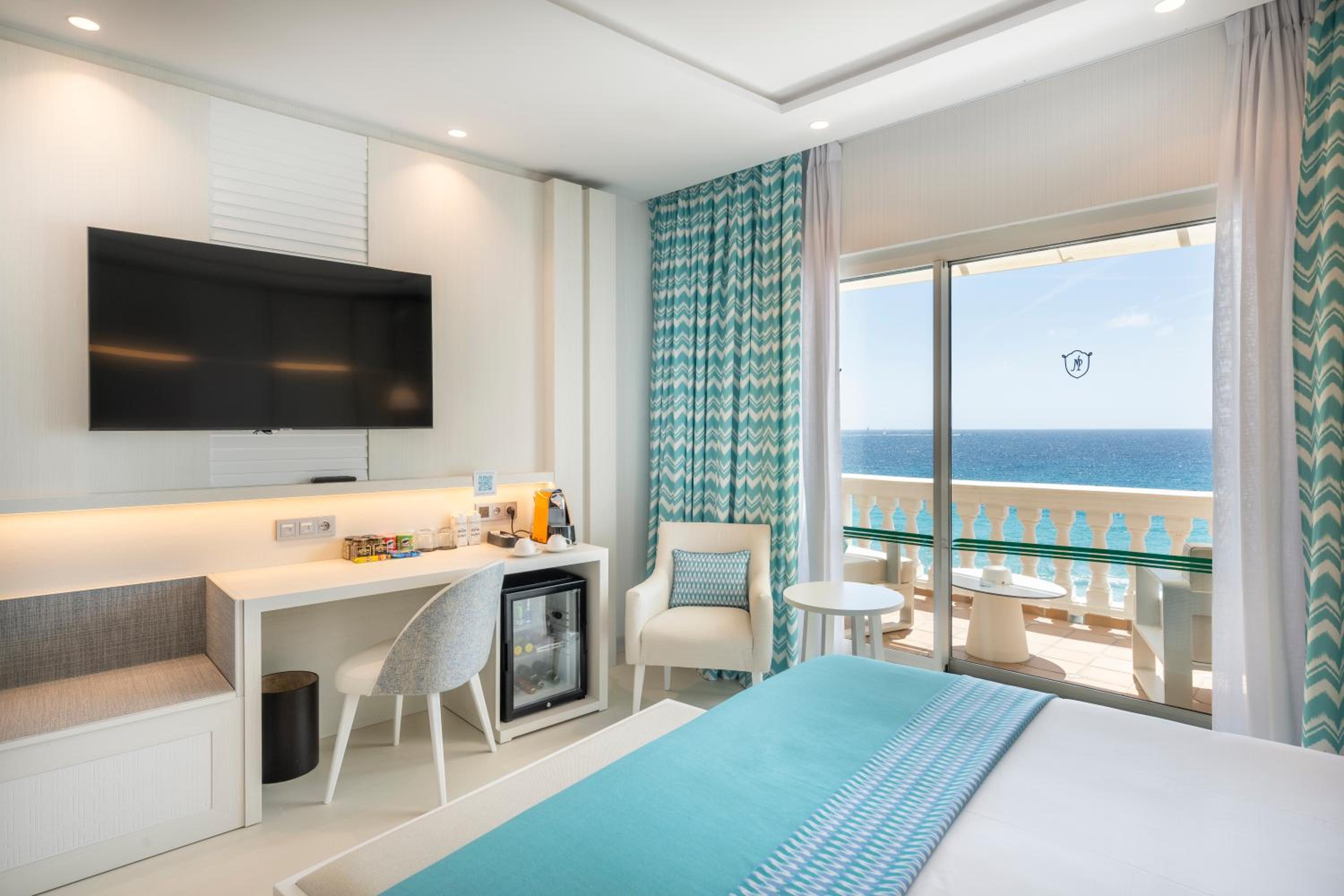 Junior Suite with Sea View