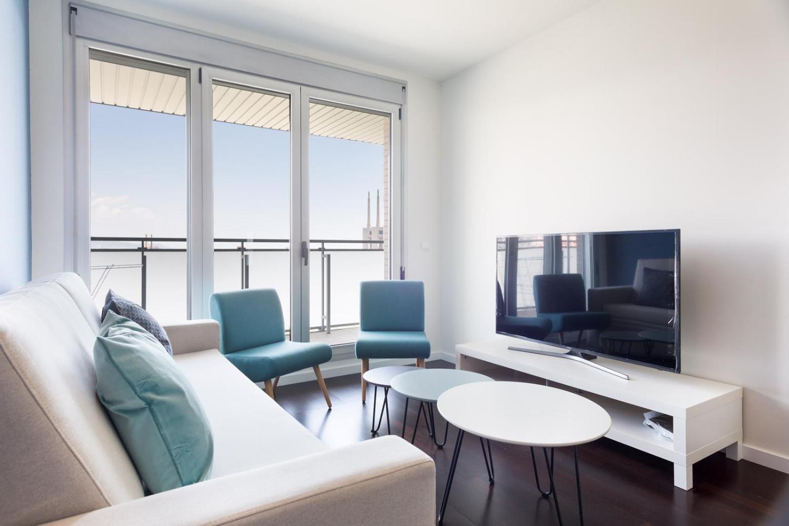 Apartamento de tres habitaciones con balcón 115-1.3