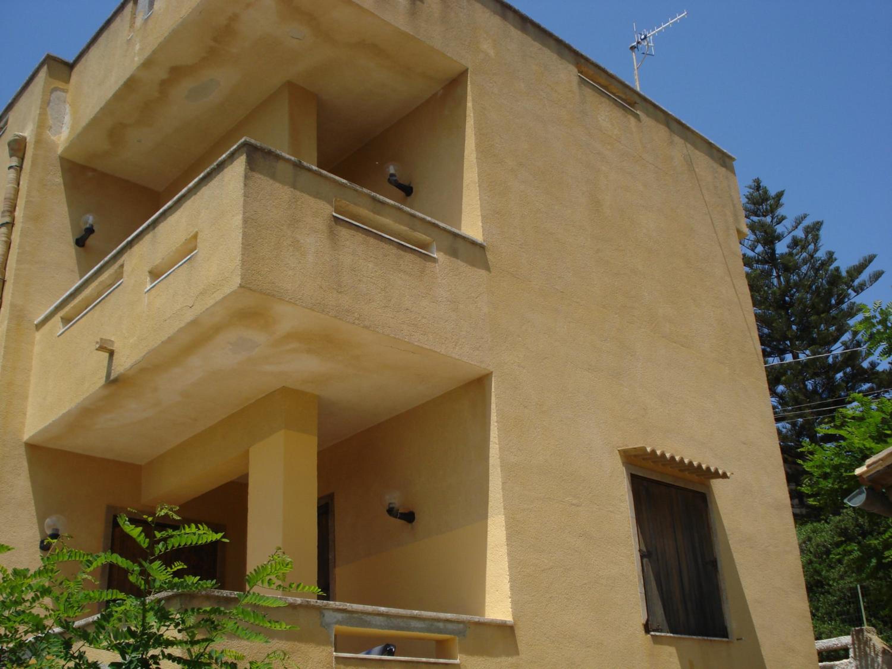 Three-Bedroom House With Sea View photo 1
