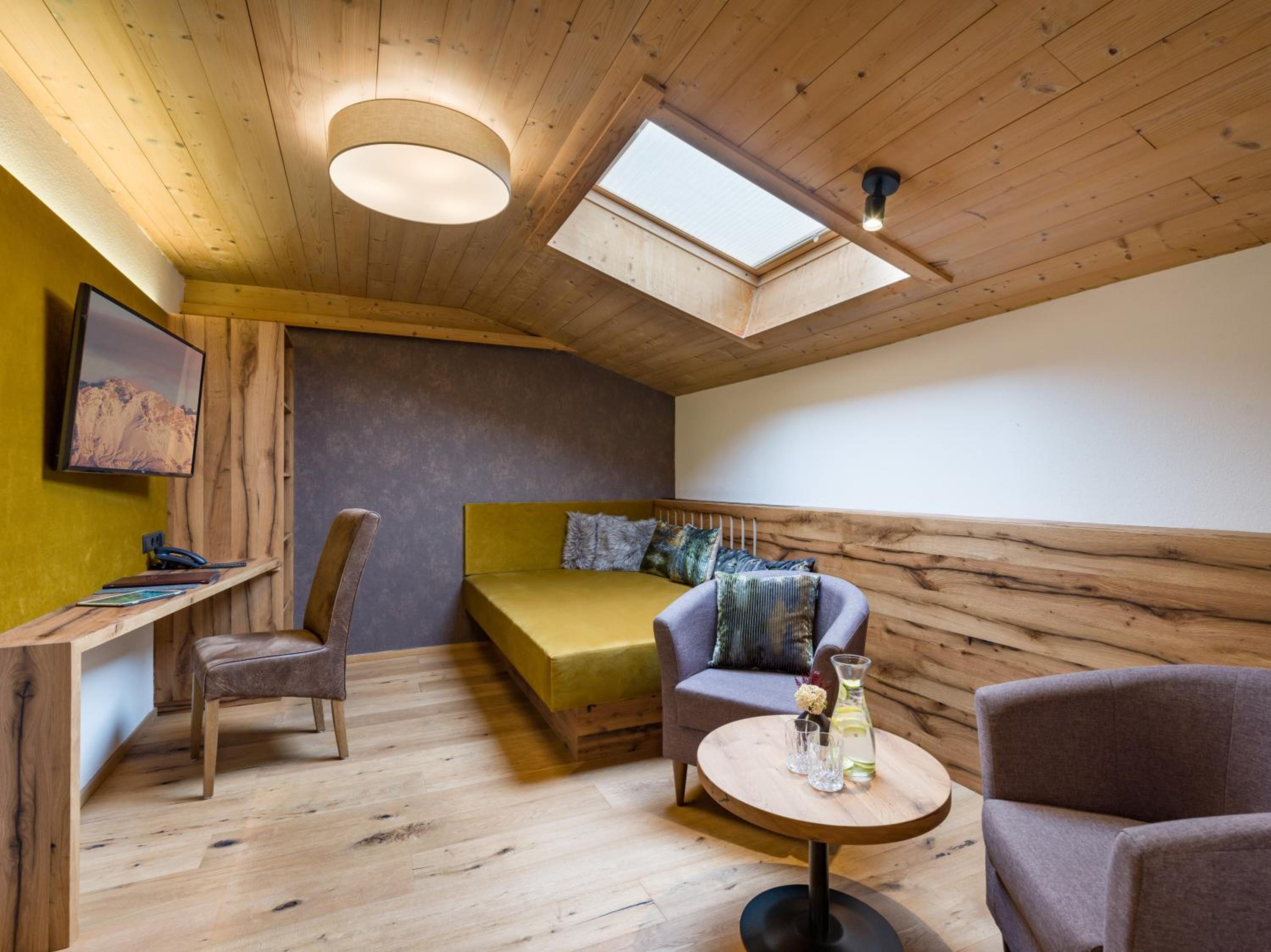 Superior Suite - Photo 1