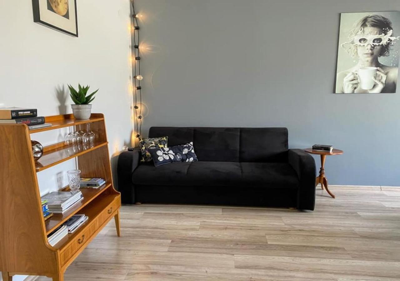 Deluxe Apartment photo 2