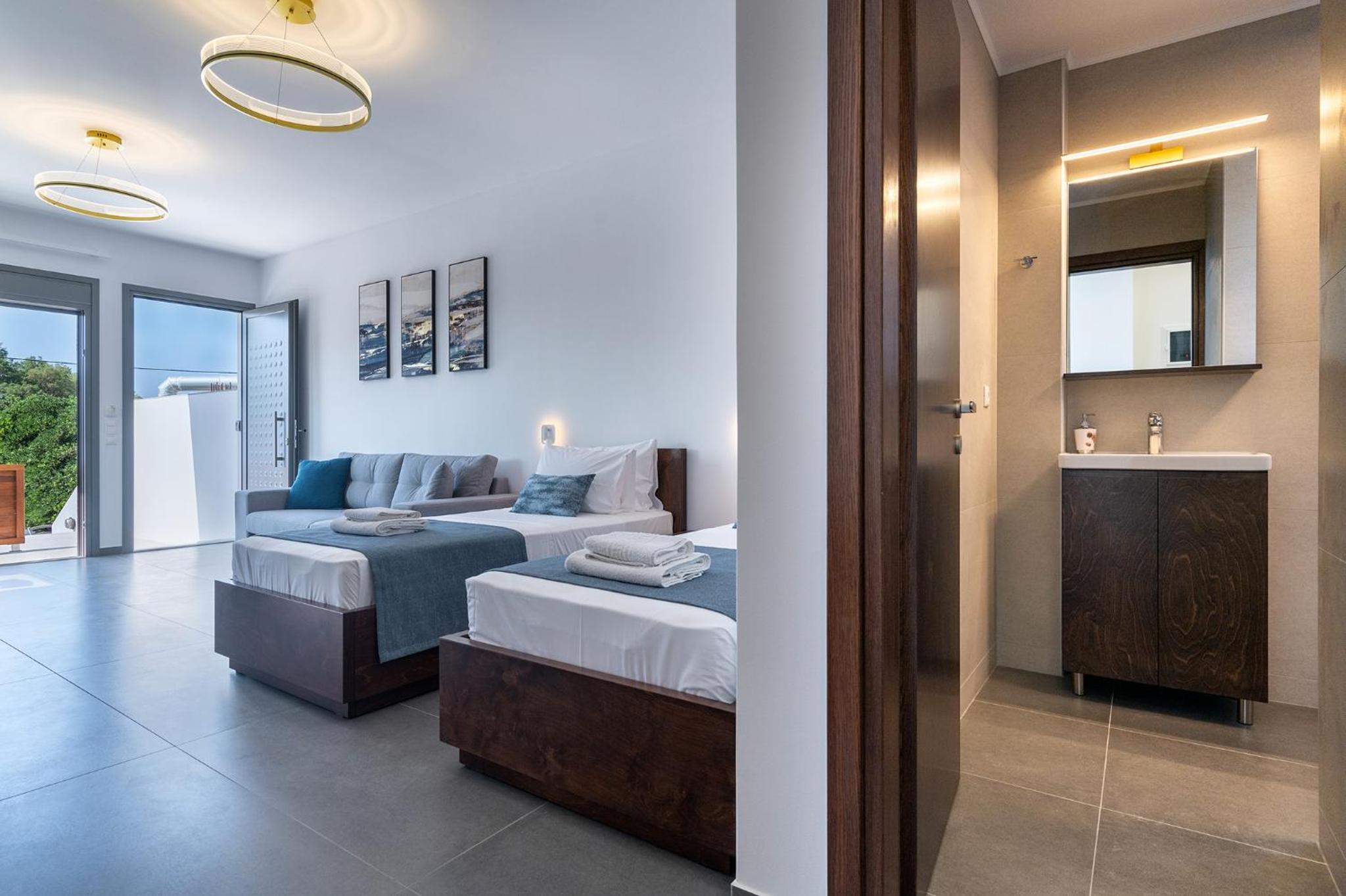 Quadruple Room with Sea View photo 2