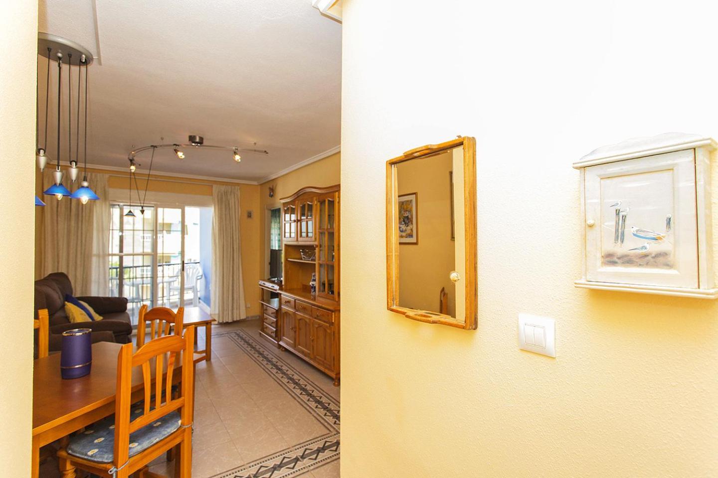 Apartamento con Balcón