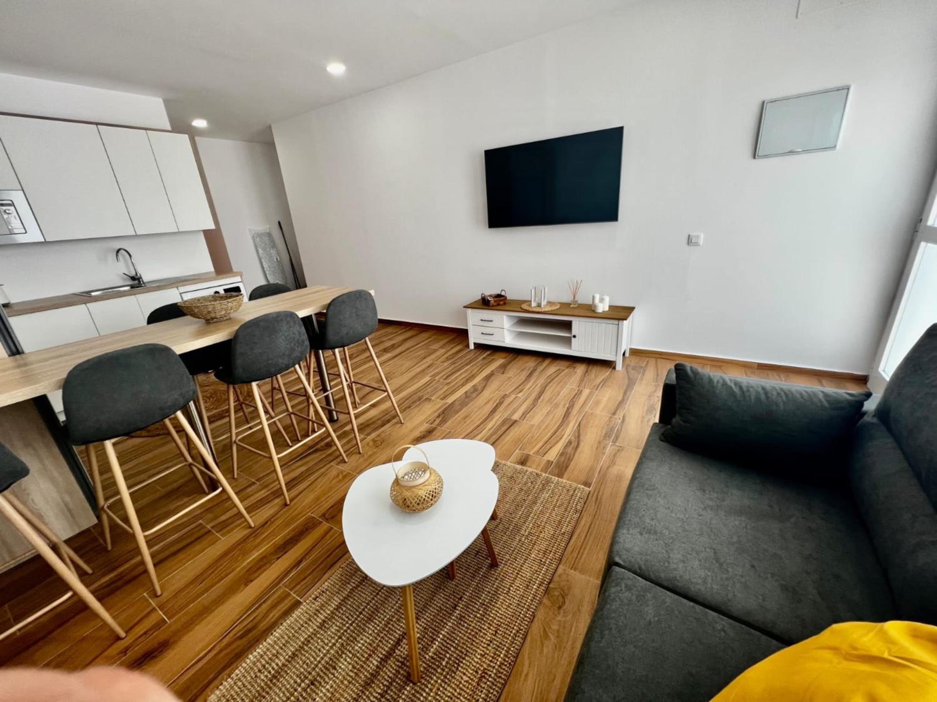 Superior Apartment with City View photo 3