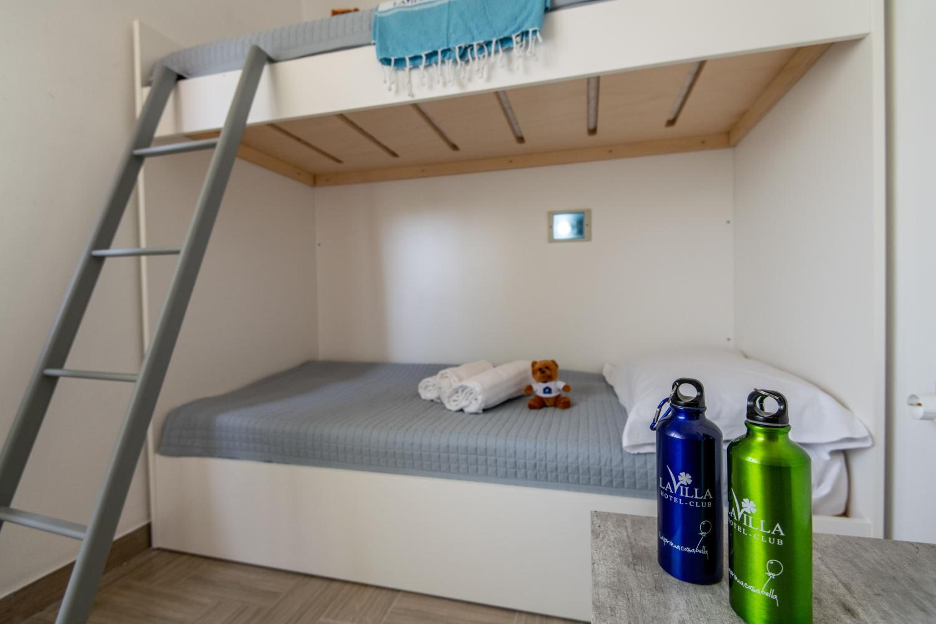 Familienzimmer mit Balkon