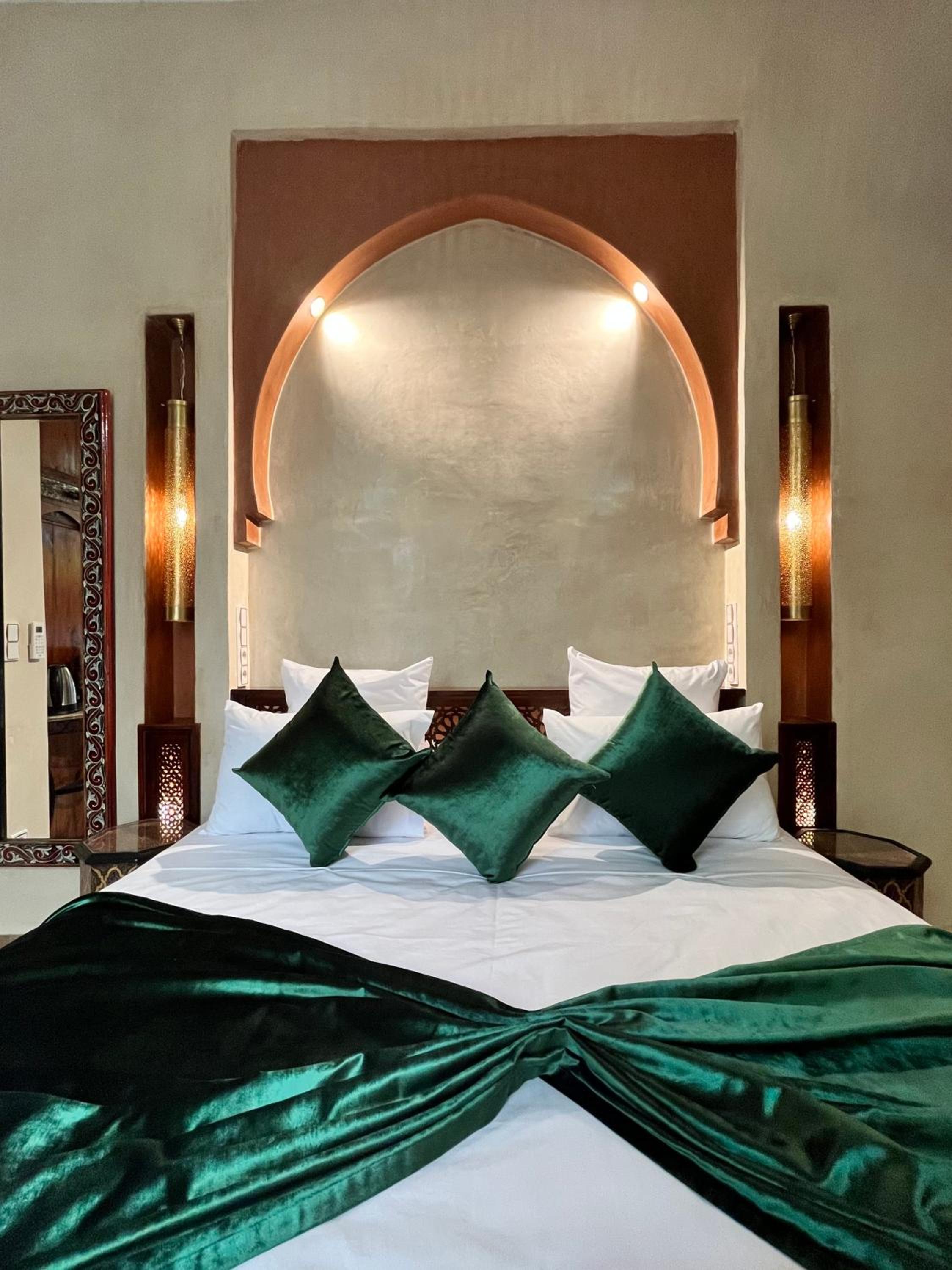 King Room with Garden View