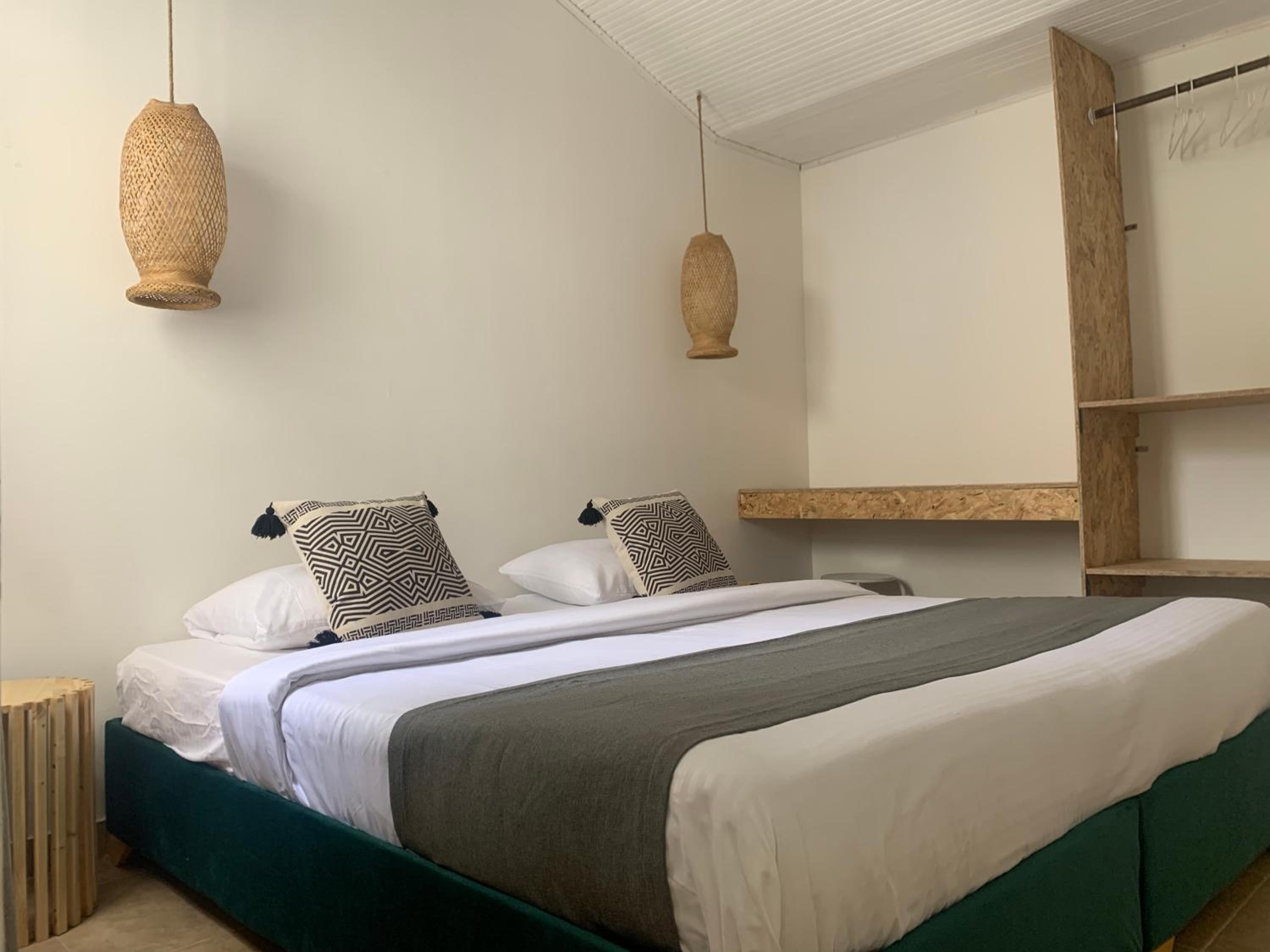 Double Room - Photo 9