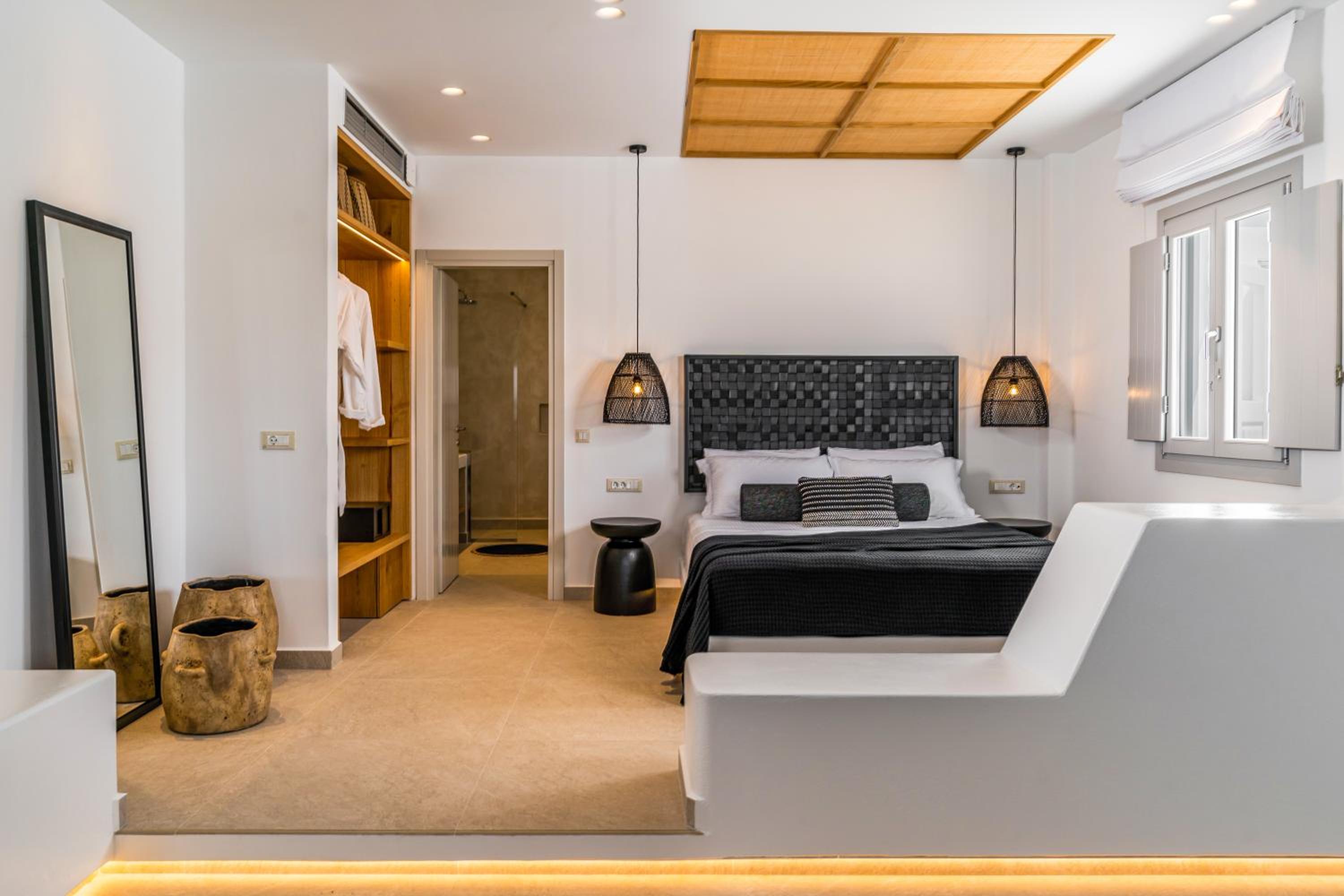 Honeymoon Suite with Private Pool and Sea View