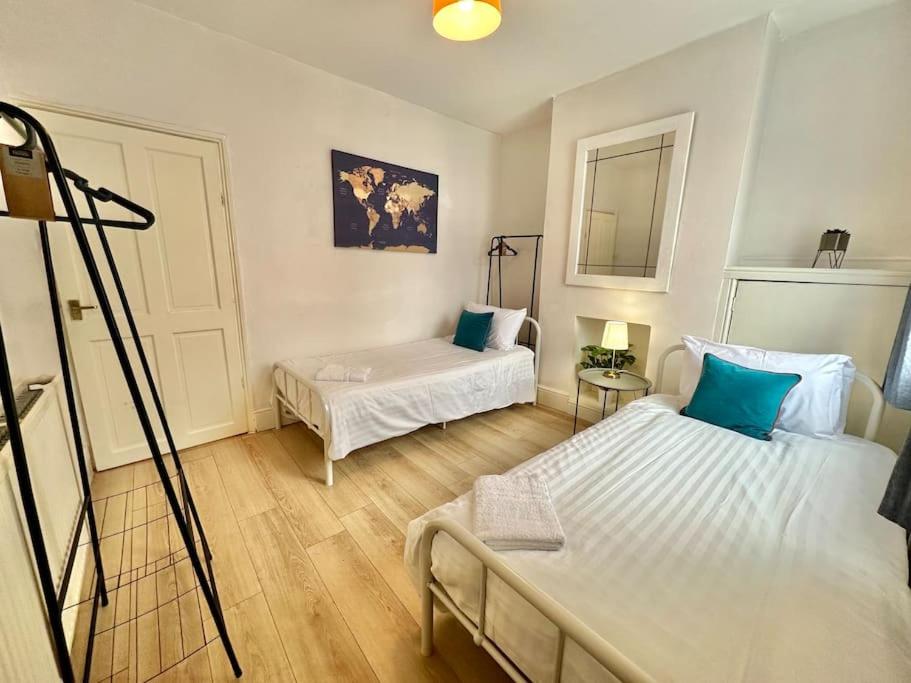 Three-Bedroom House photo 1
