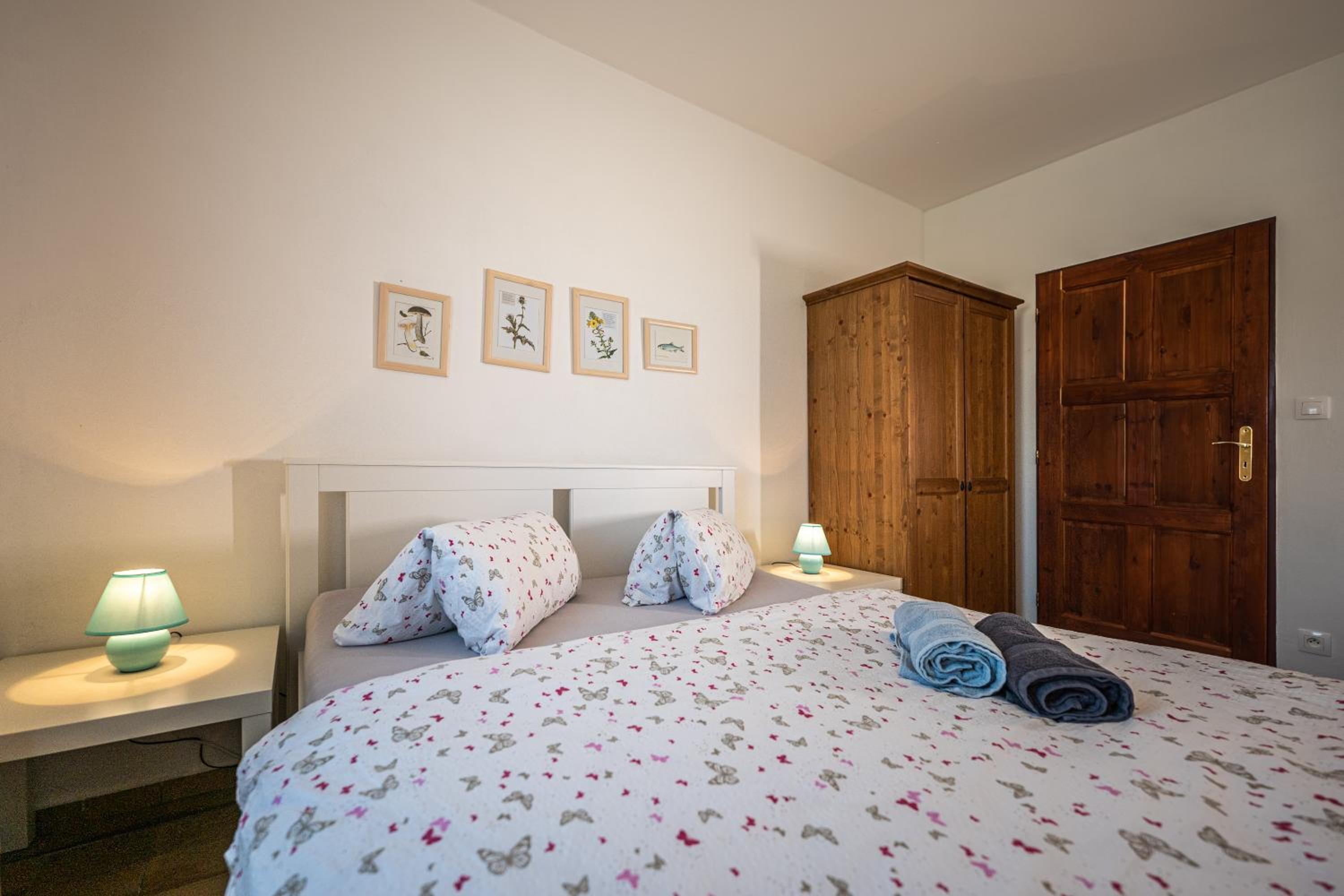Apartment - Photo 4