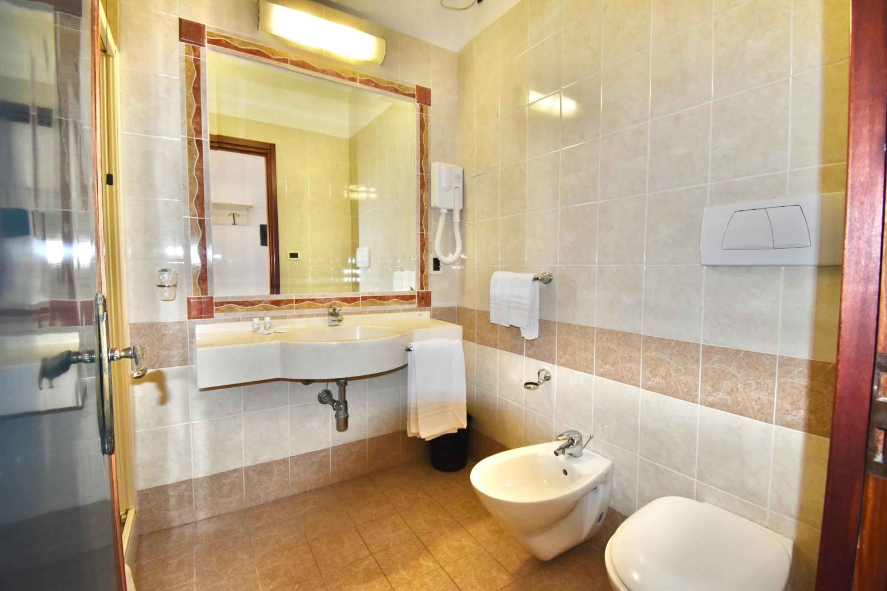 Comfort Room with Sea View photo 2