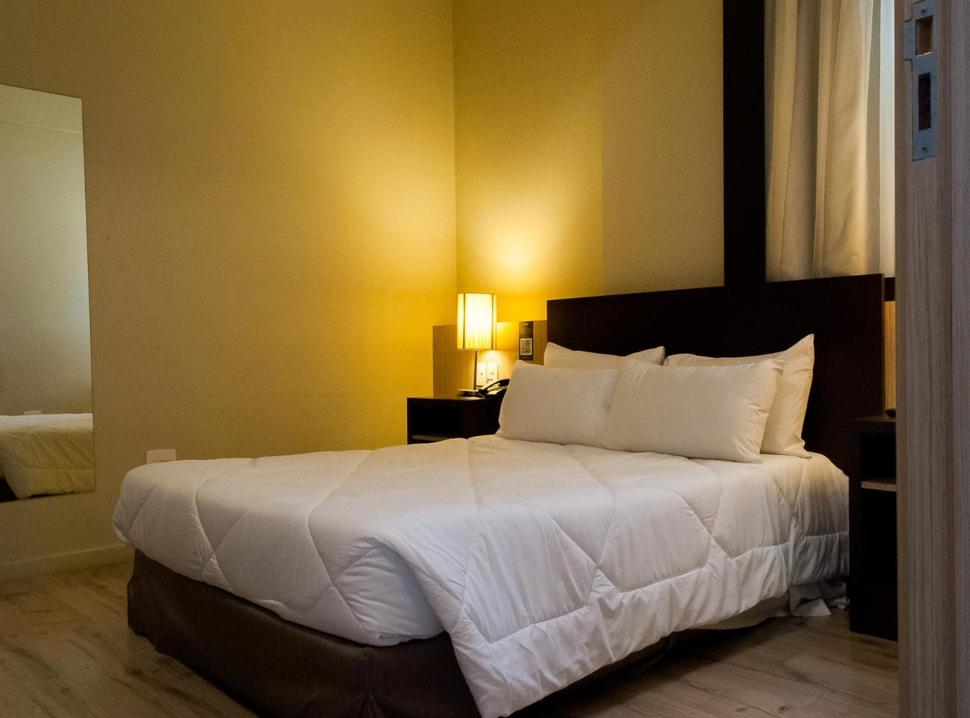 Double Room - Disability Access photo 2