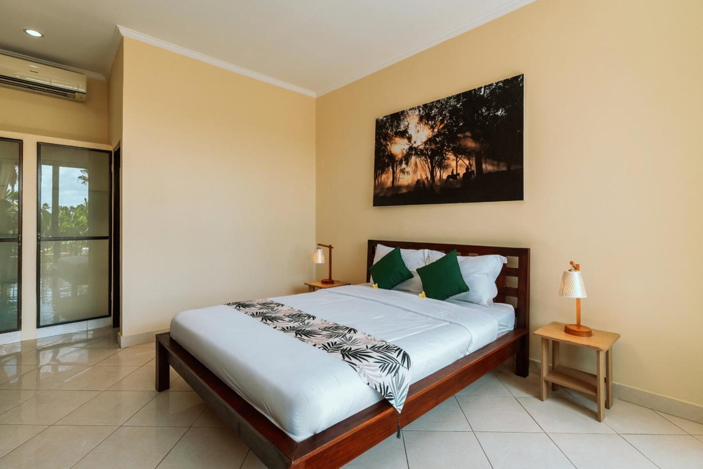 Deluxe Room - Photo 4