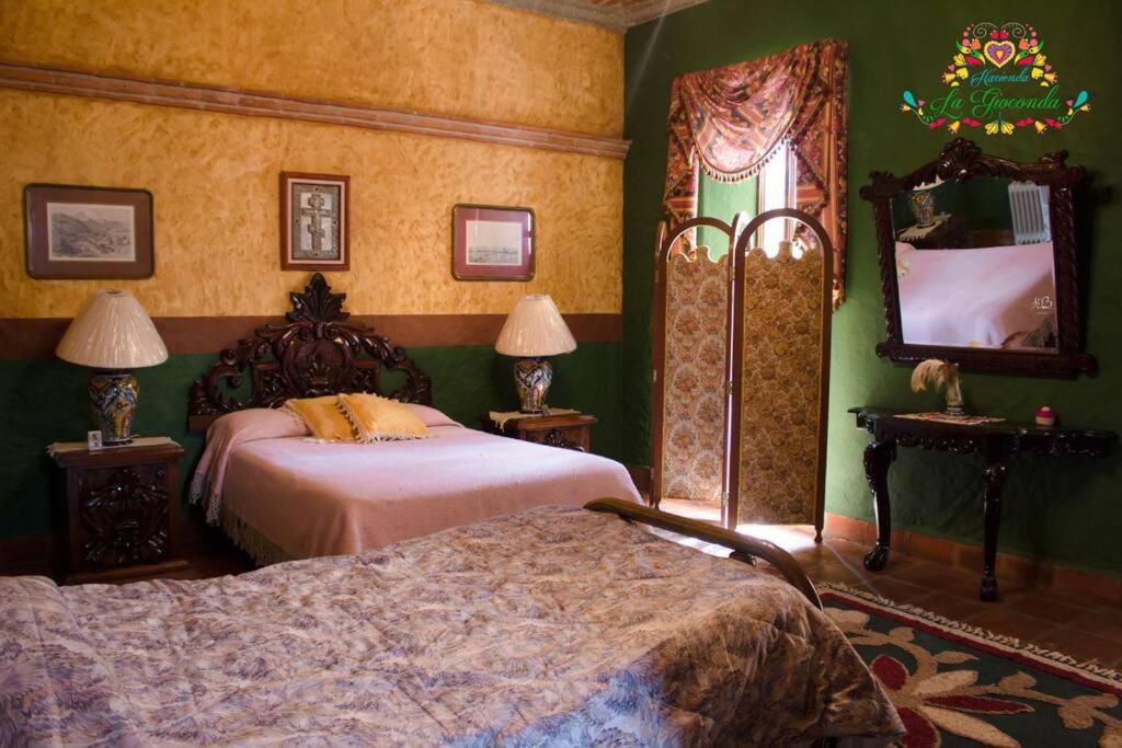 Villa photo 1