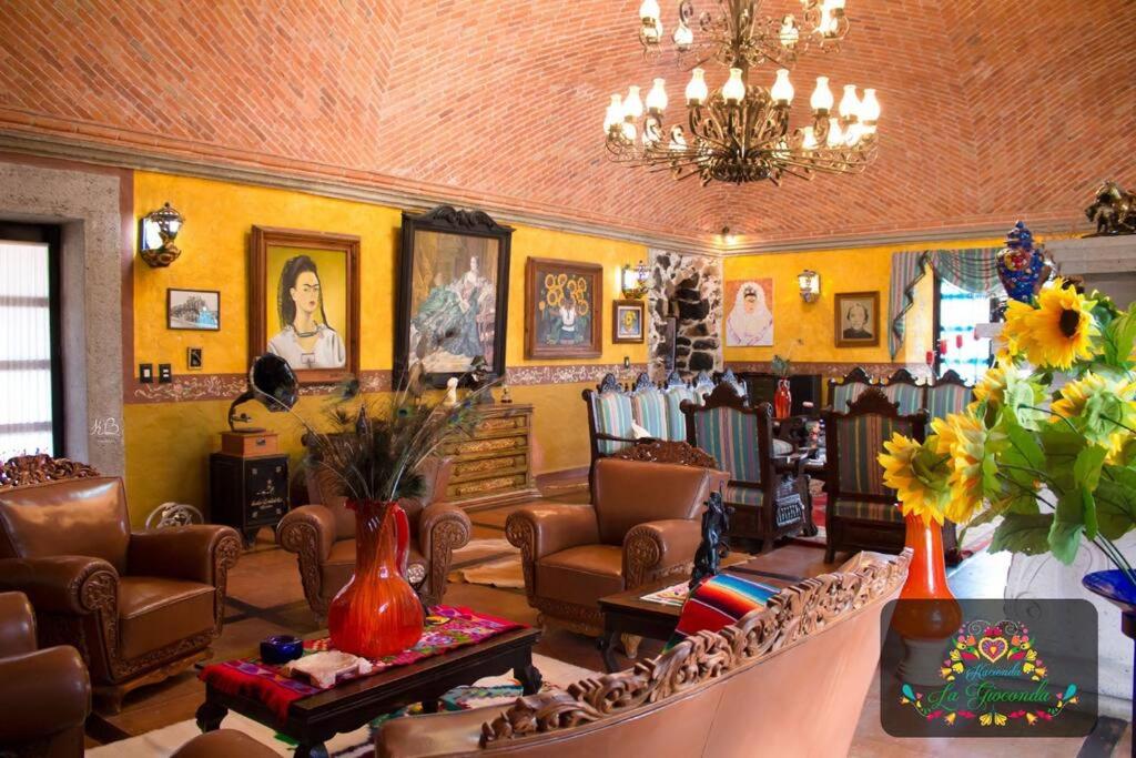Villa photo 3