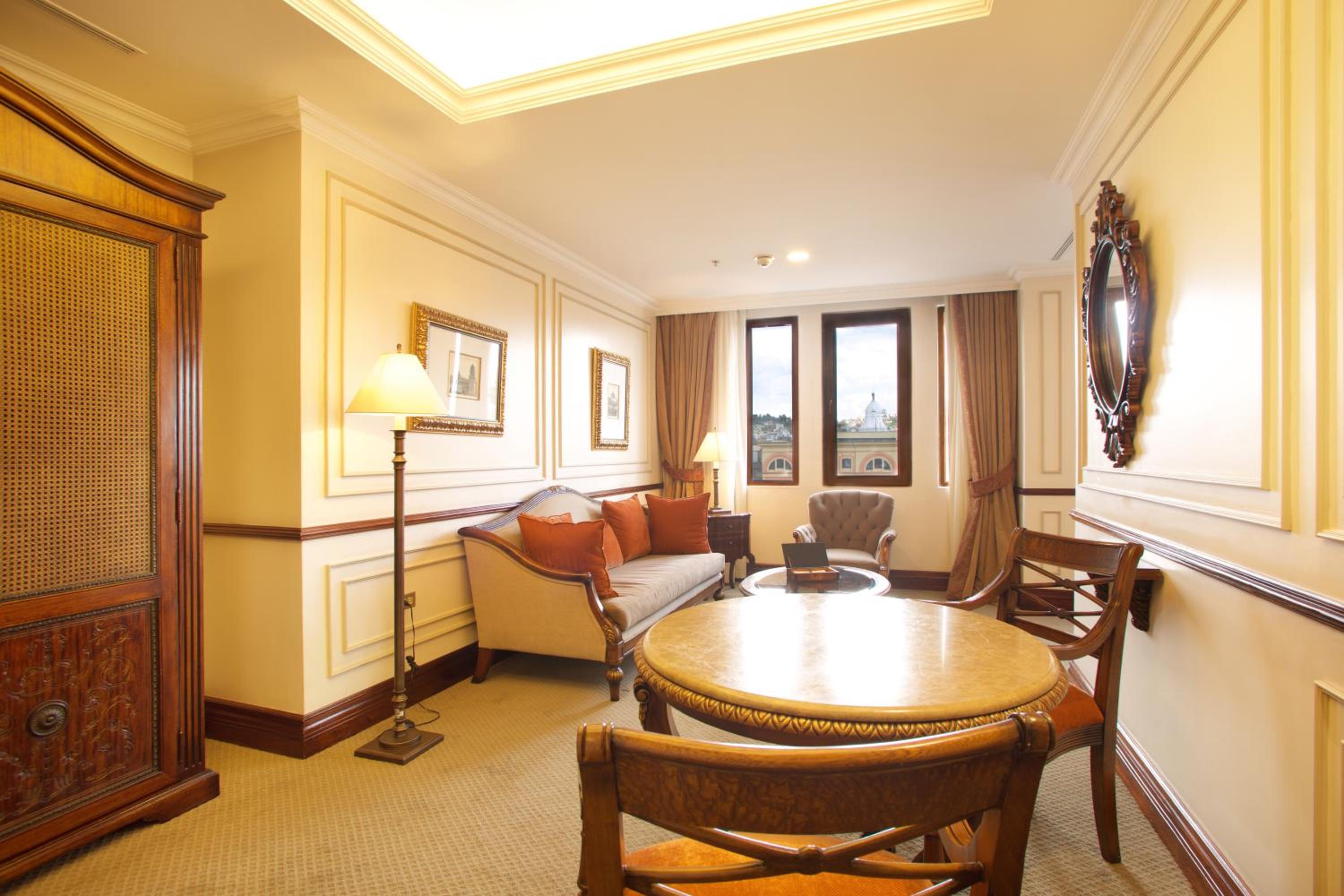 Royal Suite, 1 King Bed
