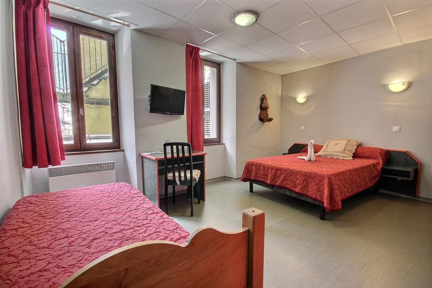 Large Double Room photo 1