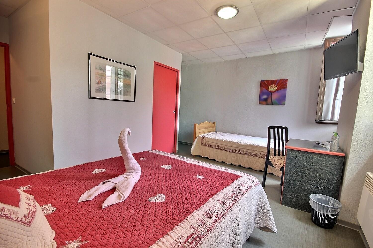 Large Double Room photo 3