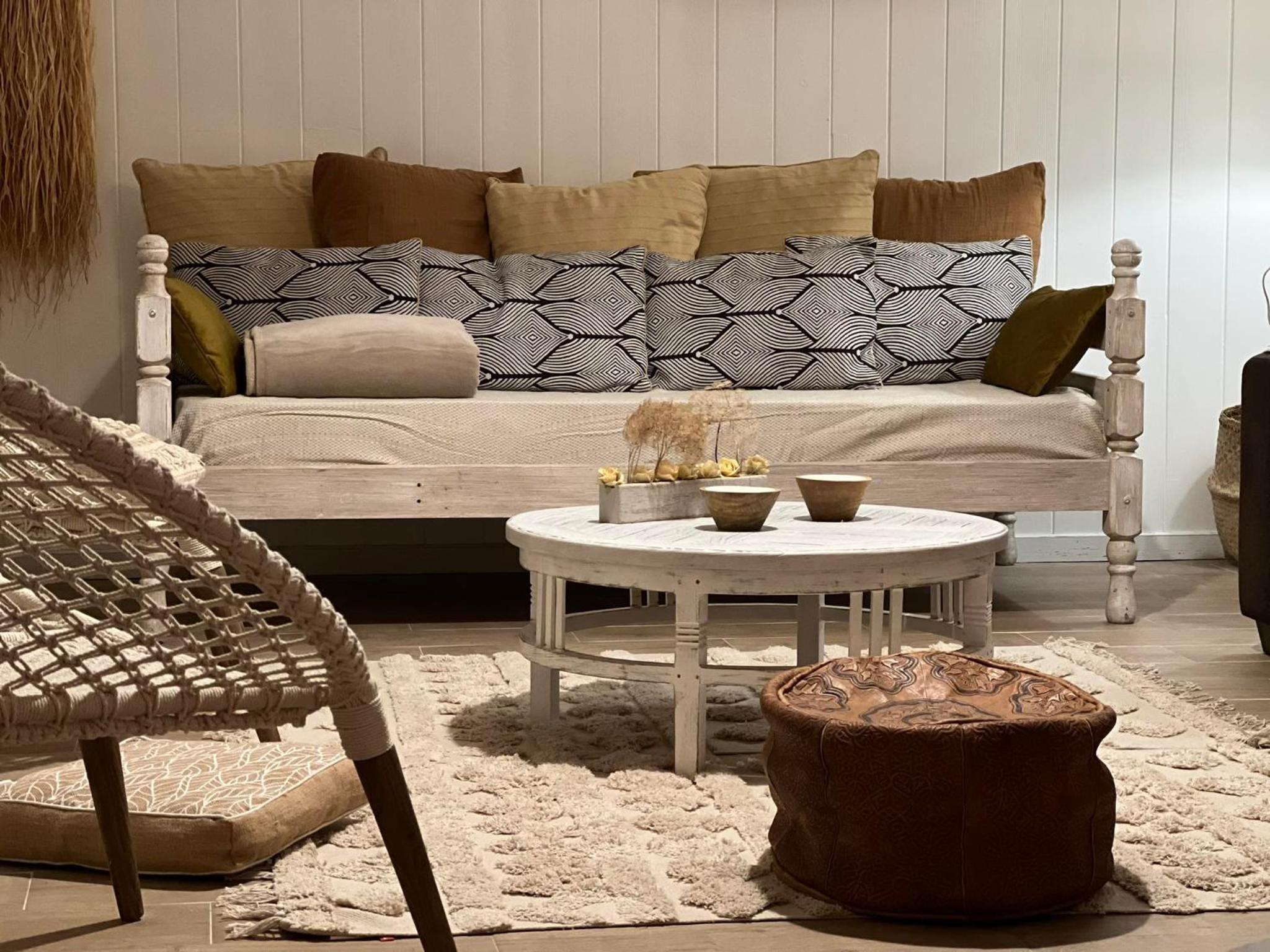 Villa photo 2