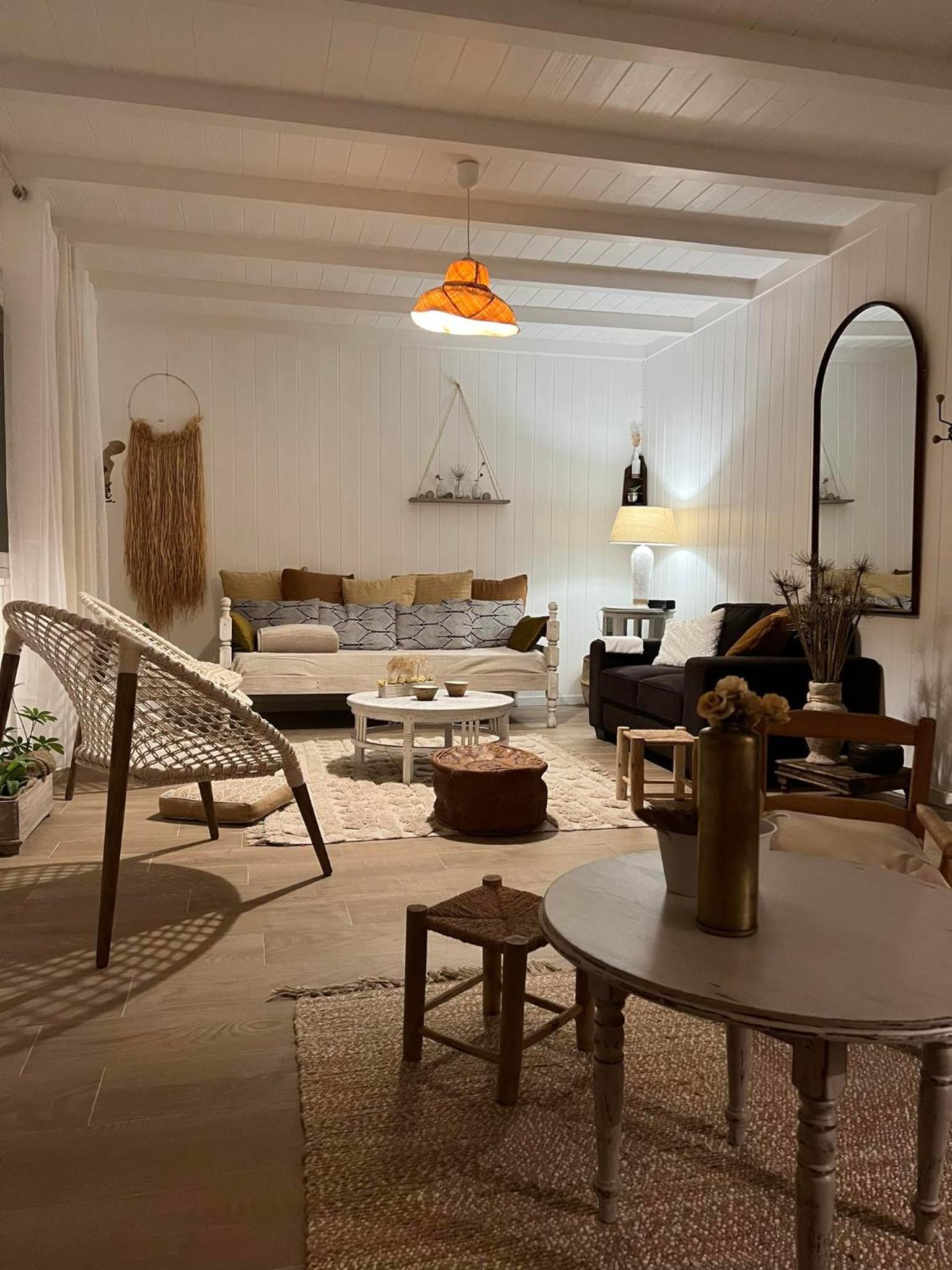 Villa photo 1