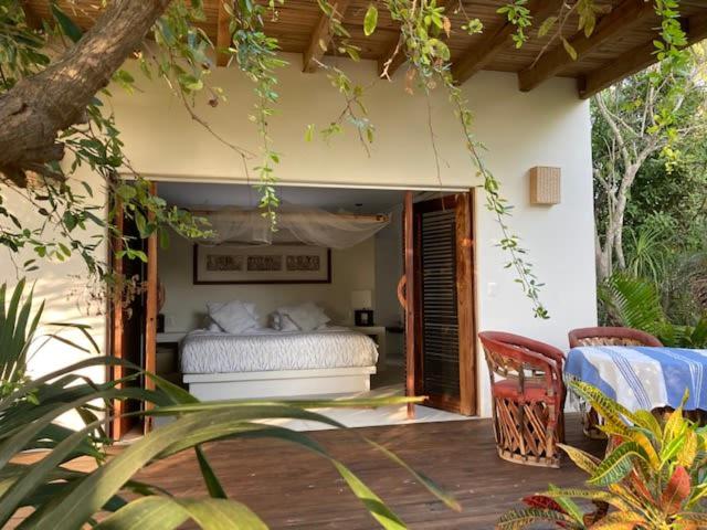 Bungalow photo 1