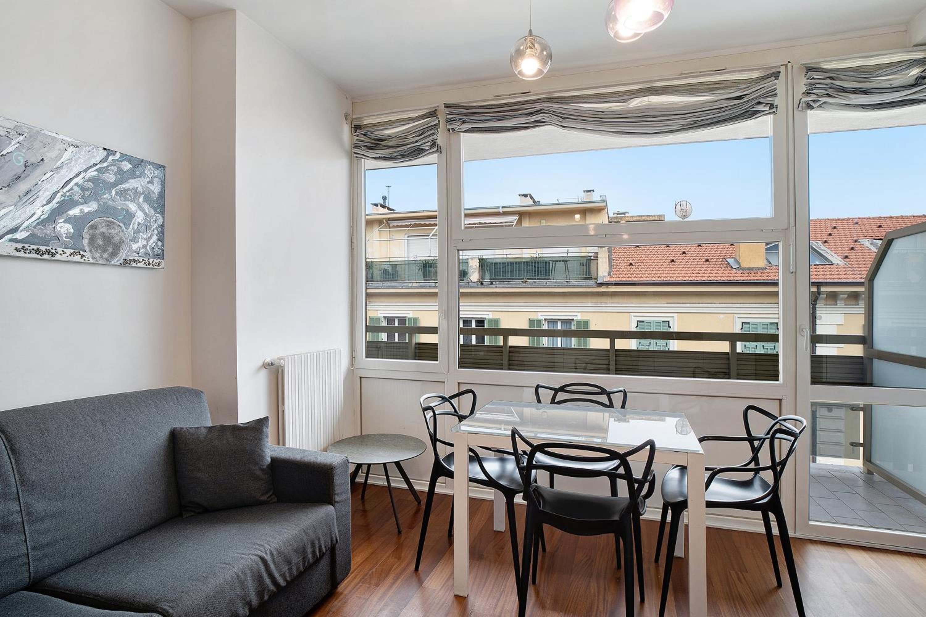 Superior Apartment with City View