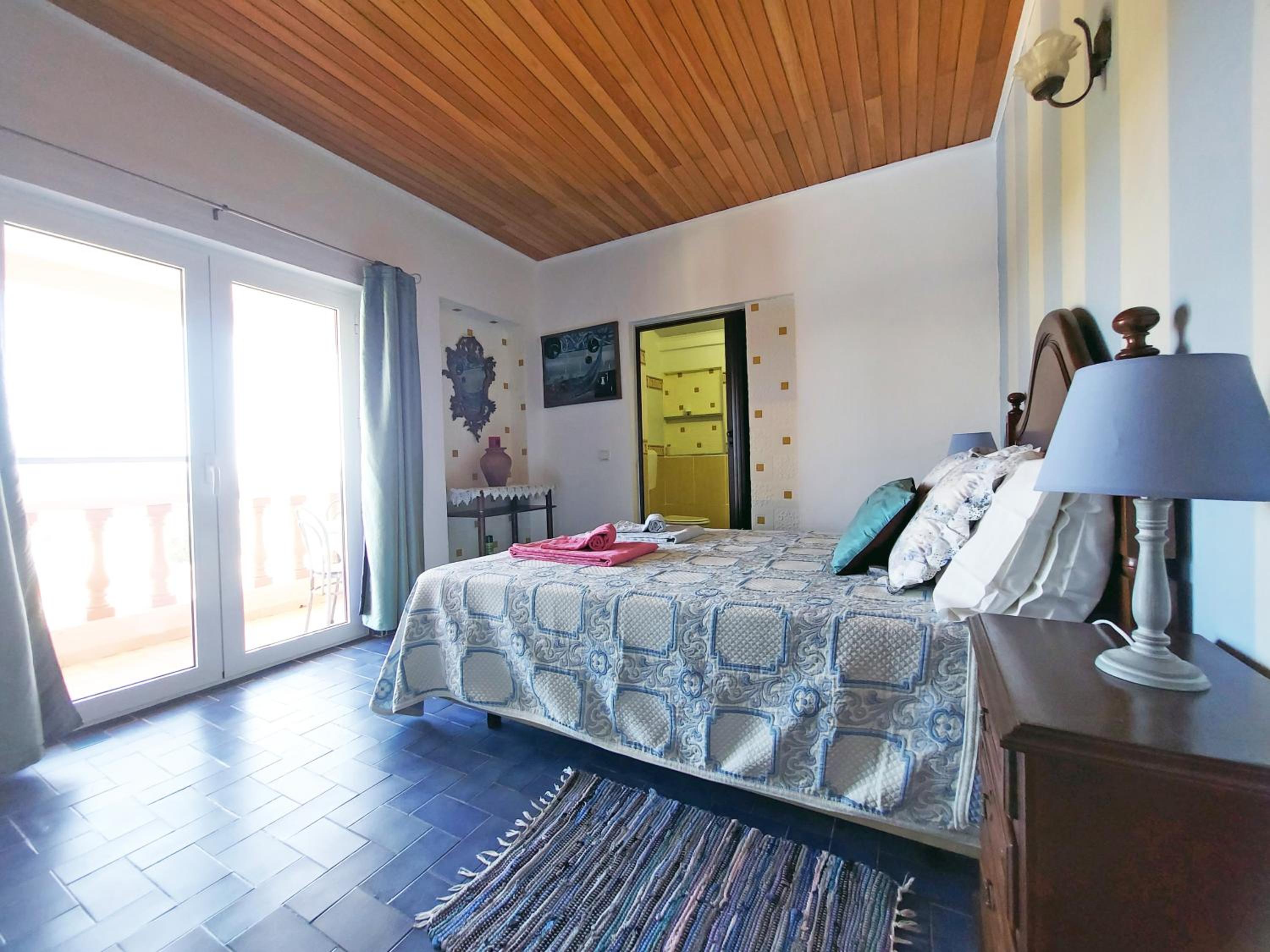 Double Room with Pool View photo 1