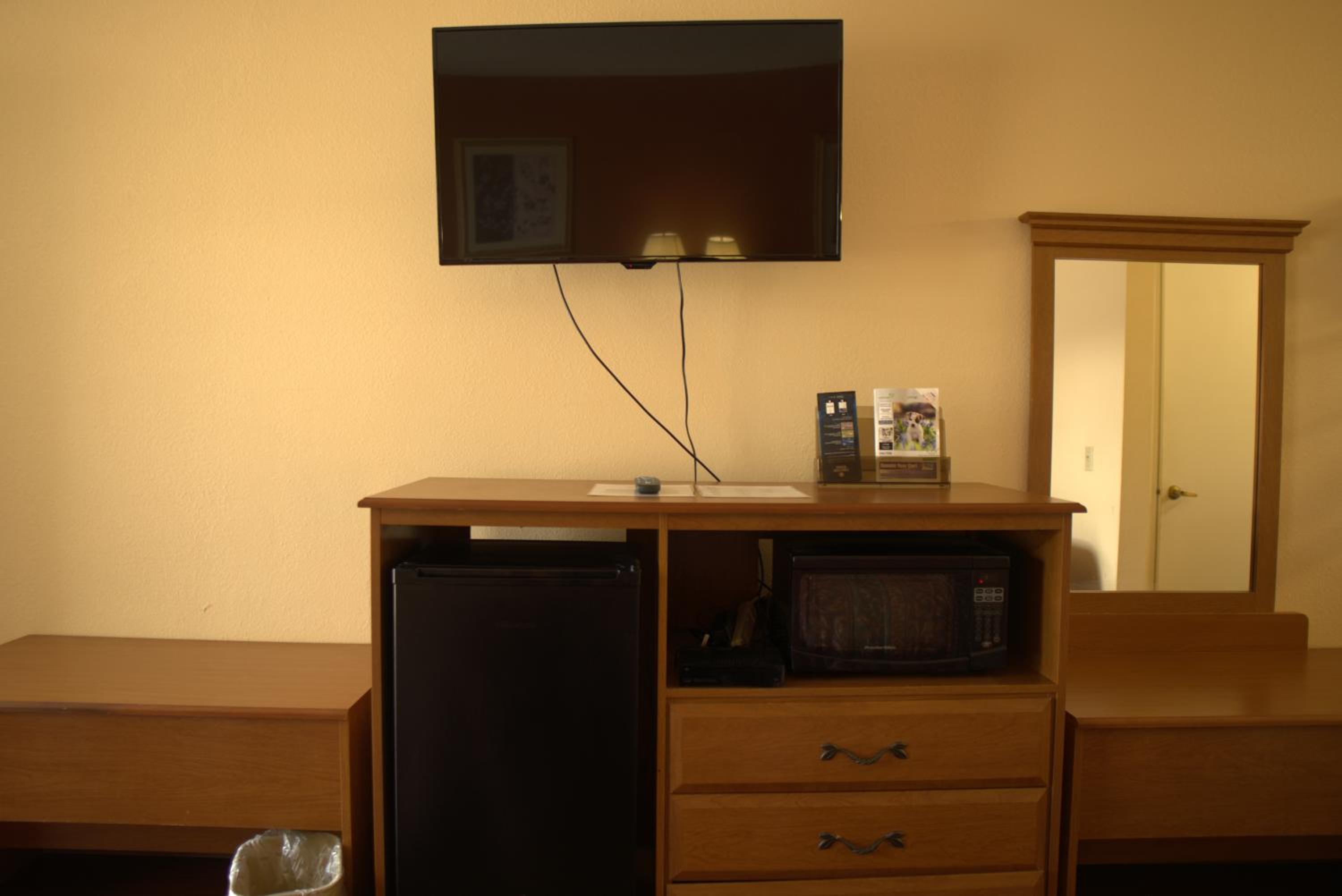 Deluxe King Room photo 3