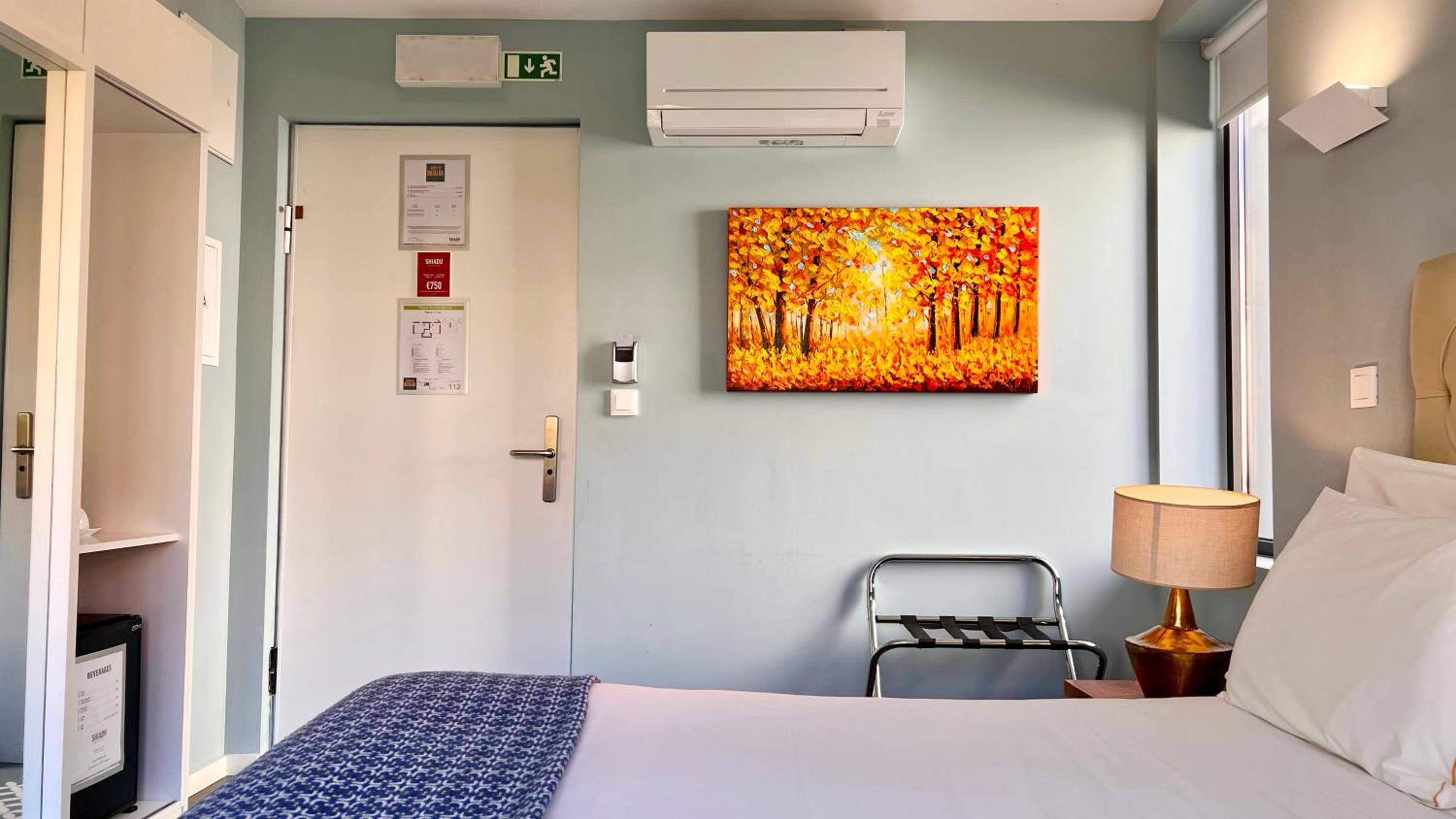 Double Room with Garden View - Photo 9