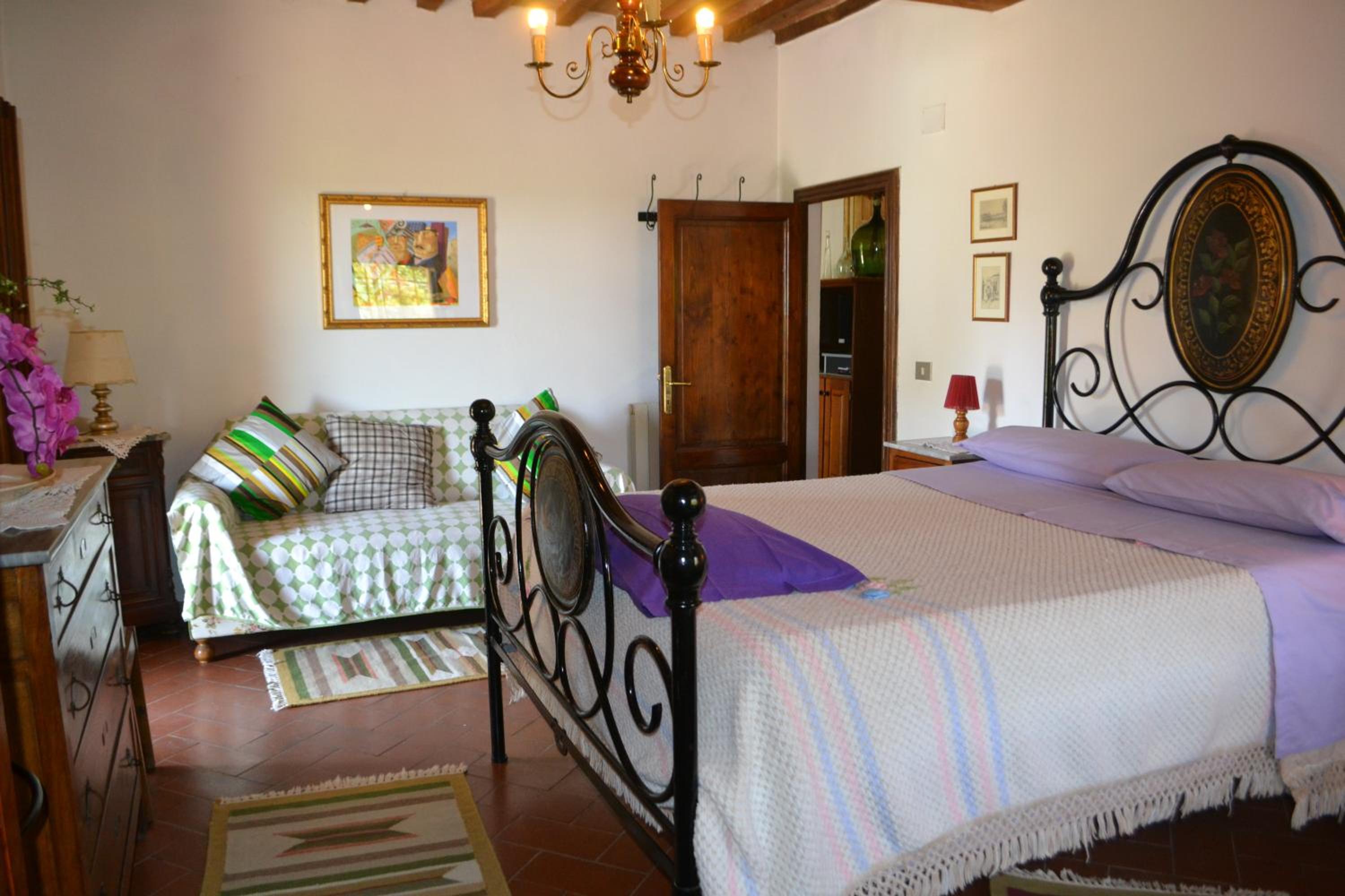 One-Bedroom Apartment (2 Adults) photo 2