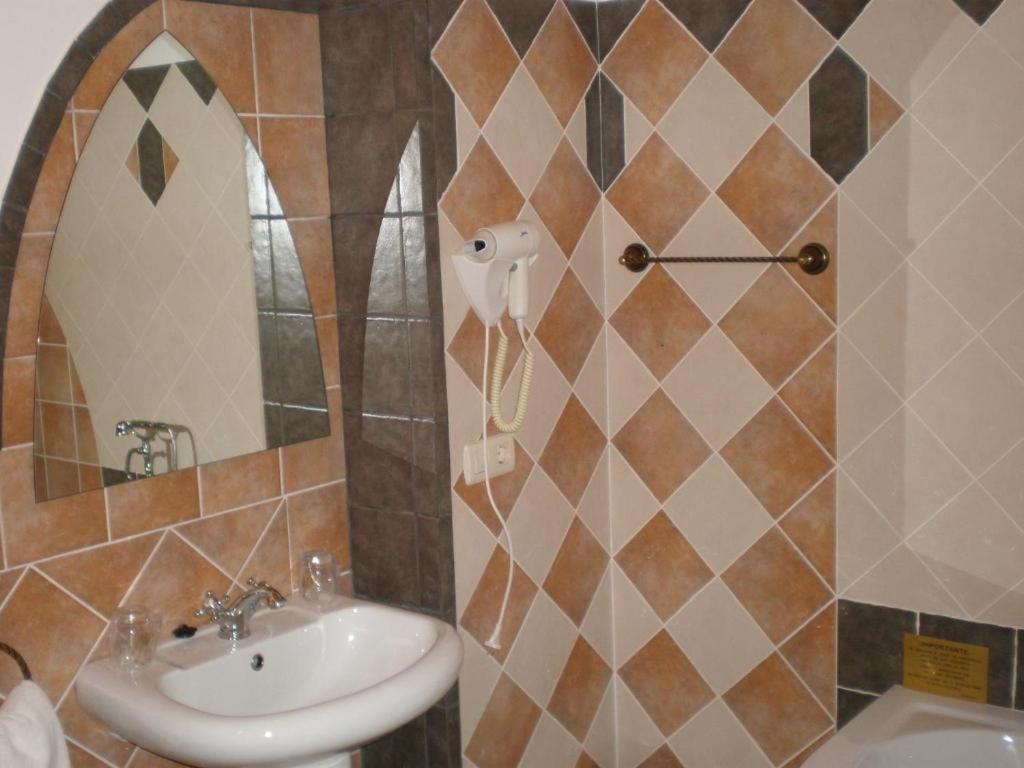 Double Room with Spa Bath