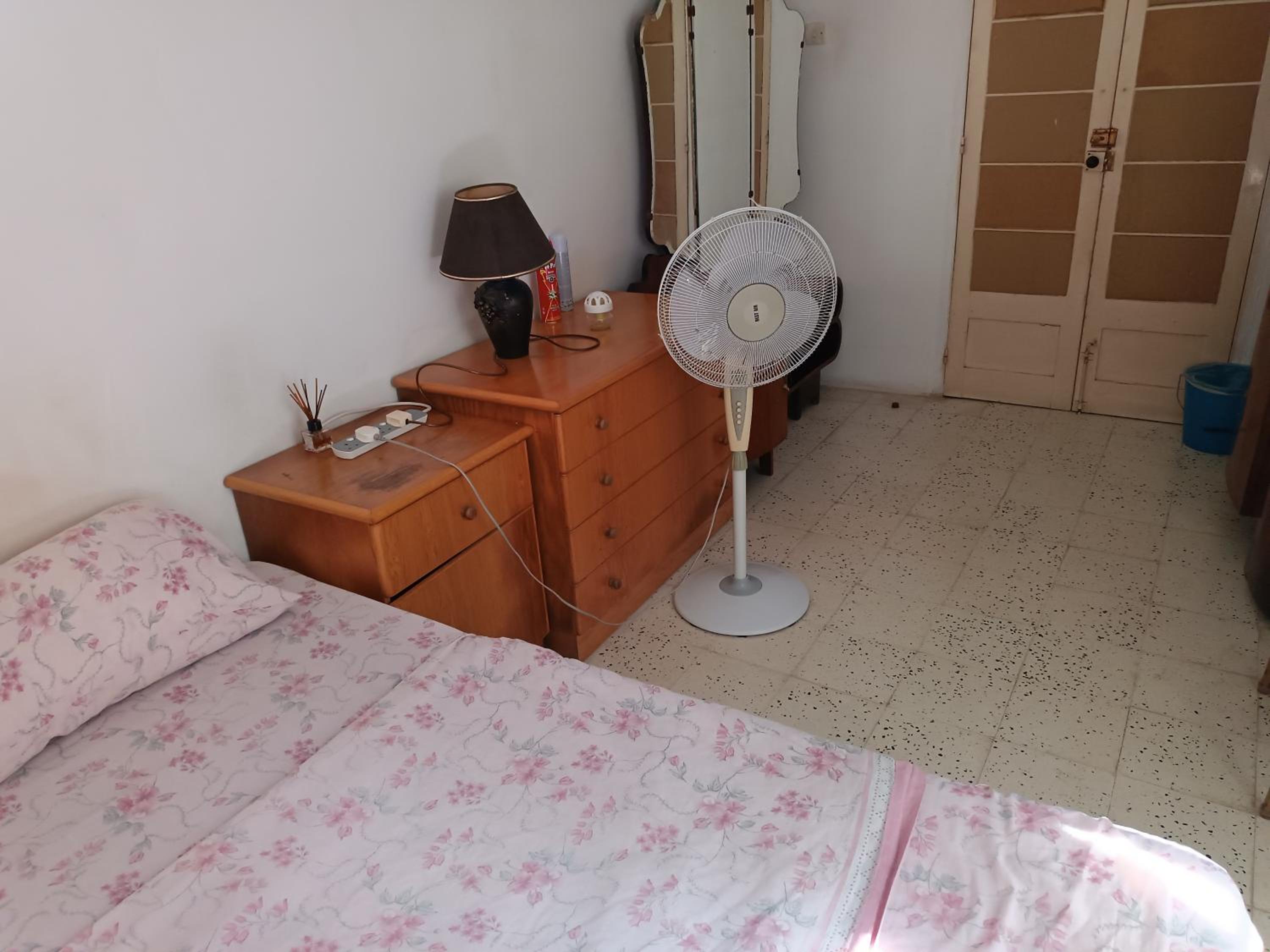 Standard Double Room with Shared Bathroom photo 1