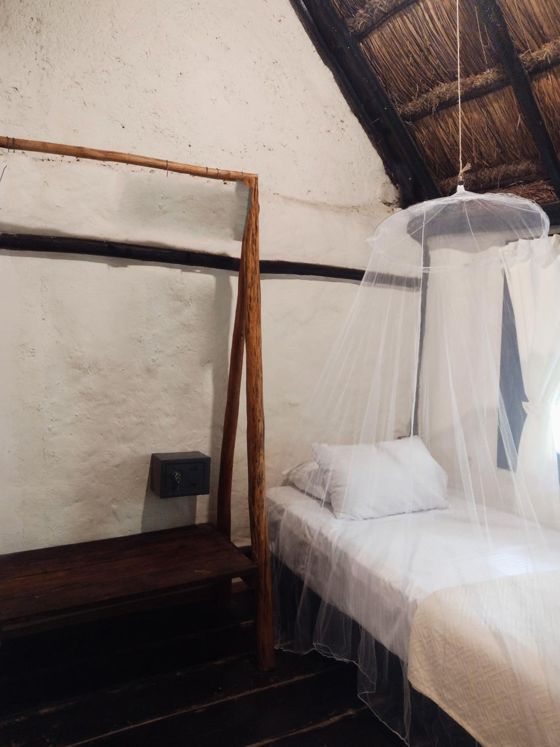 Standard Triple Room - Photo 11