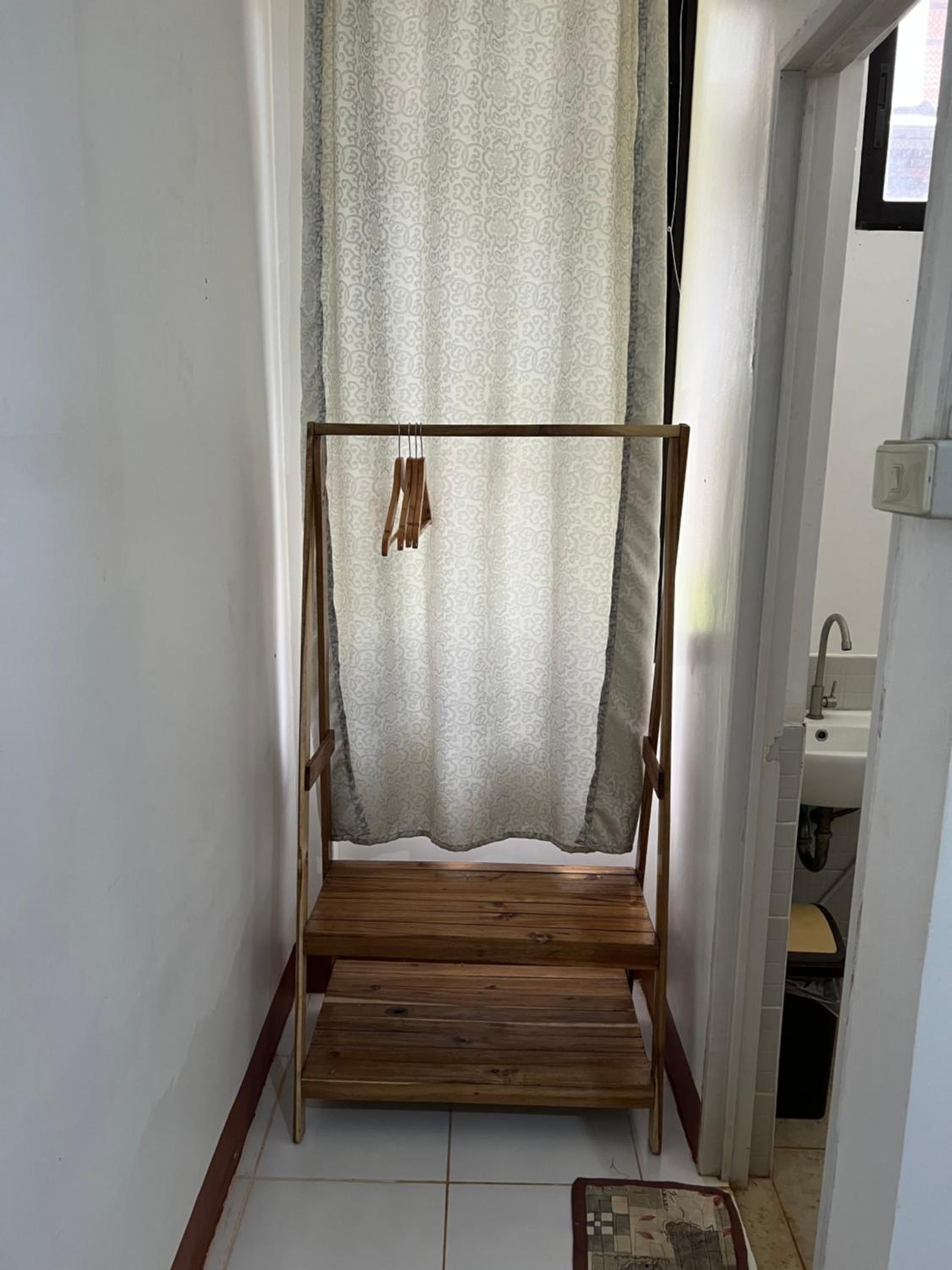 Queen Room - Photo 11