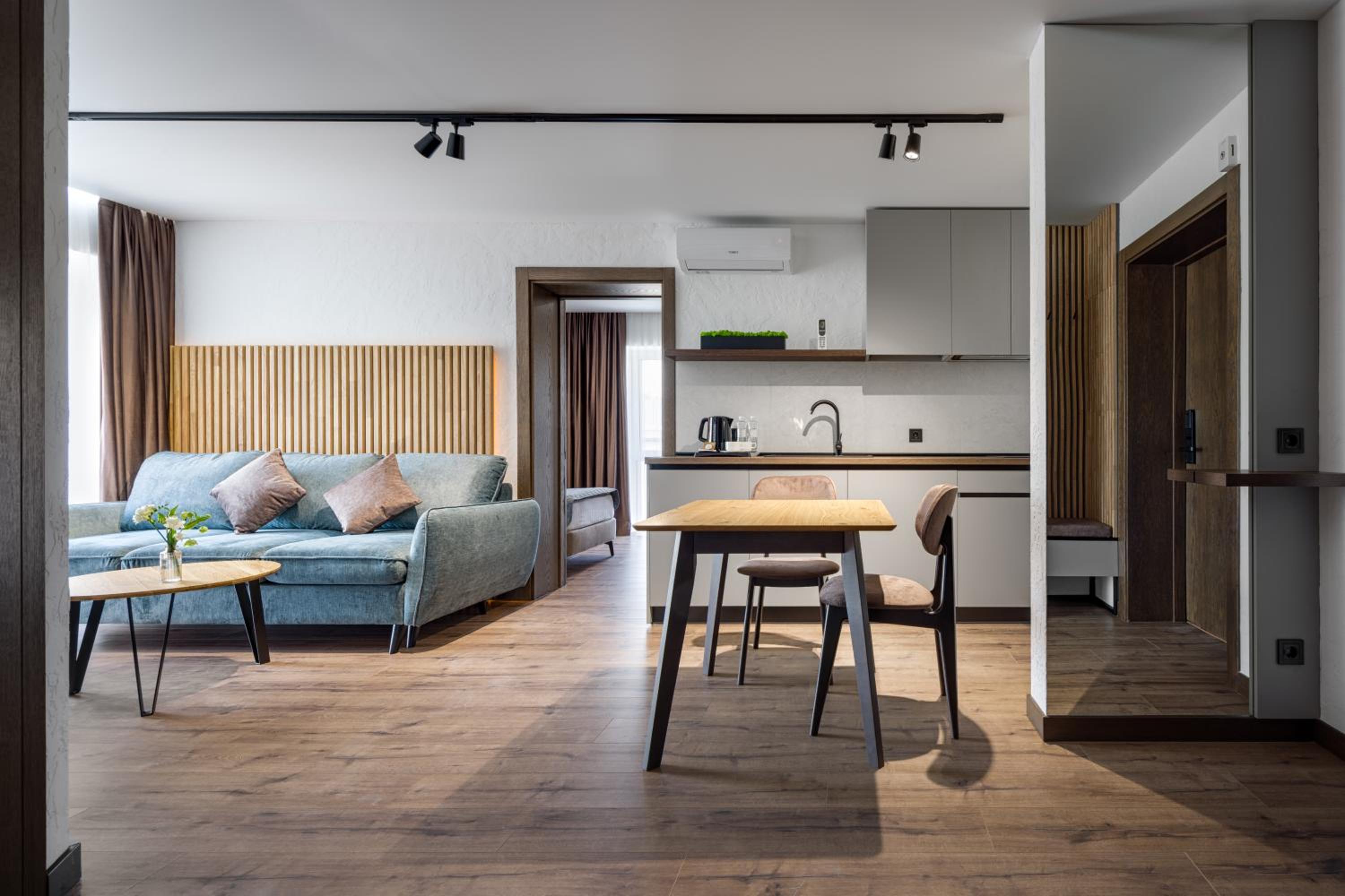 Superior Apartment photo 2