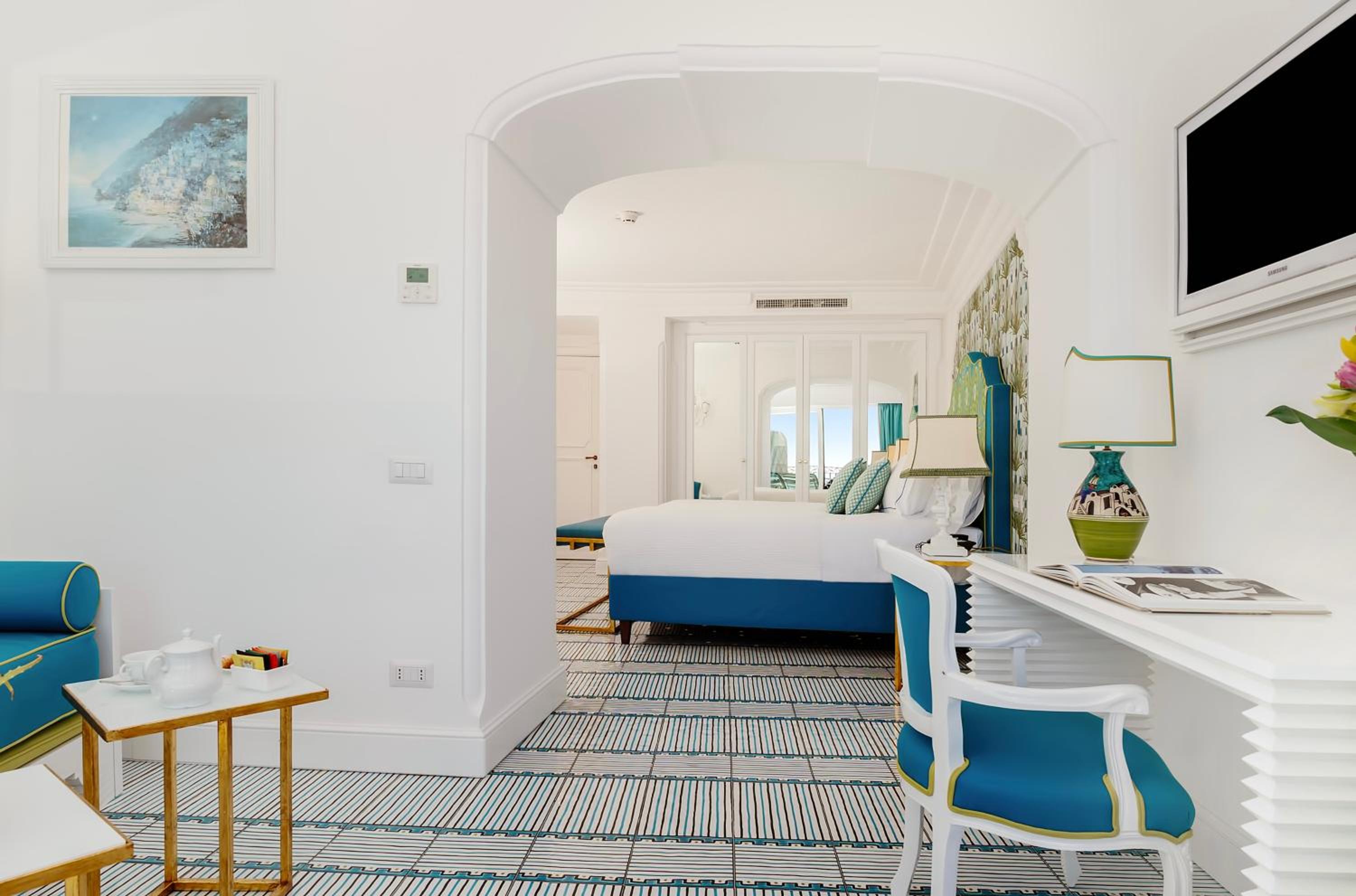 Deluxe Superior Double Room with Sea View photo 2
