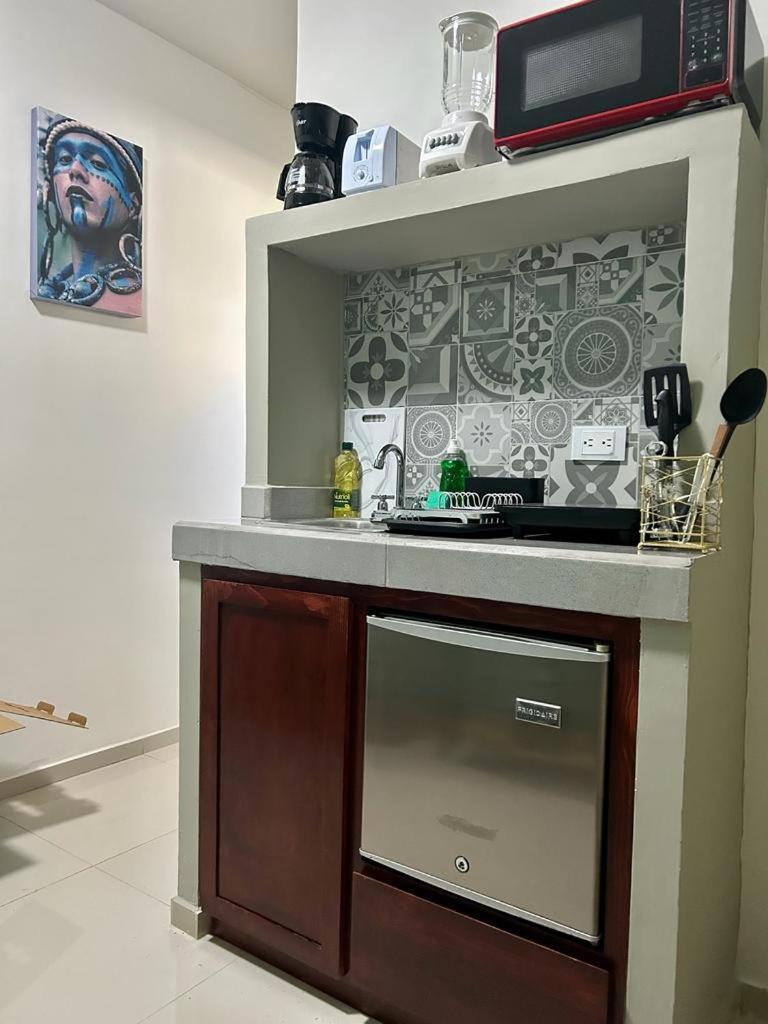 Small Single Room photo 2