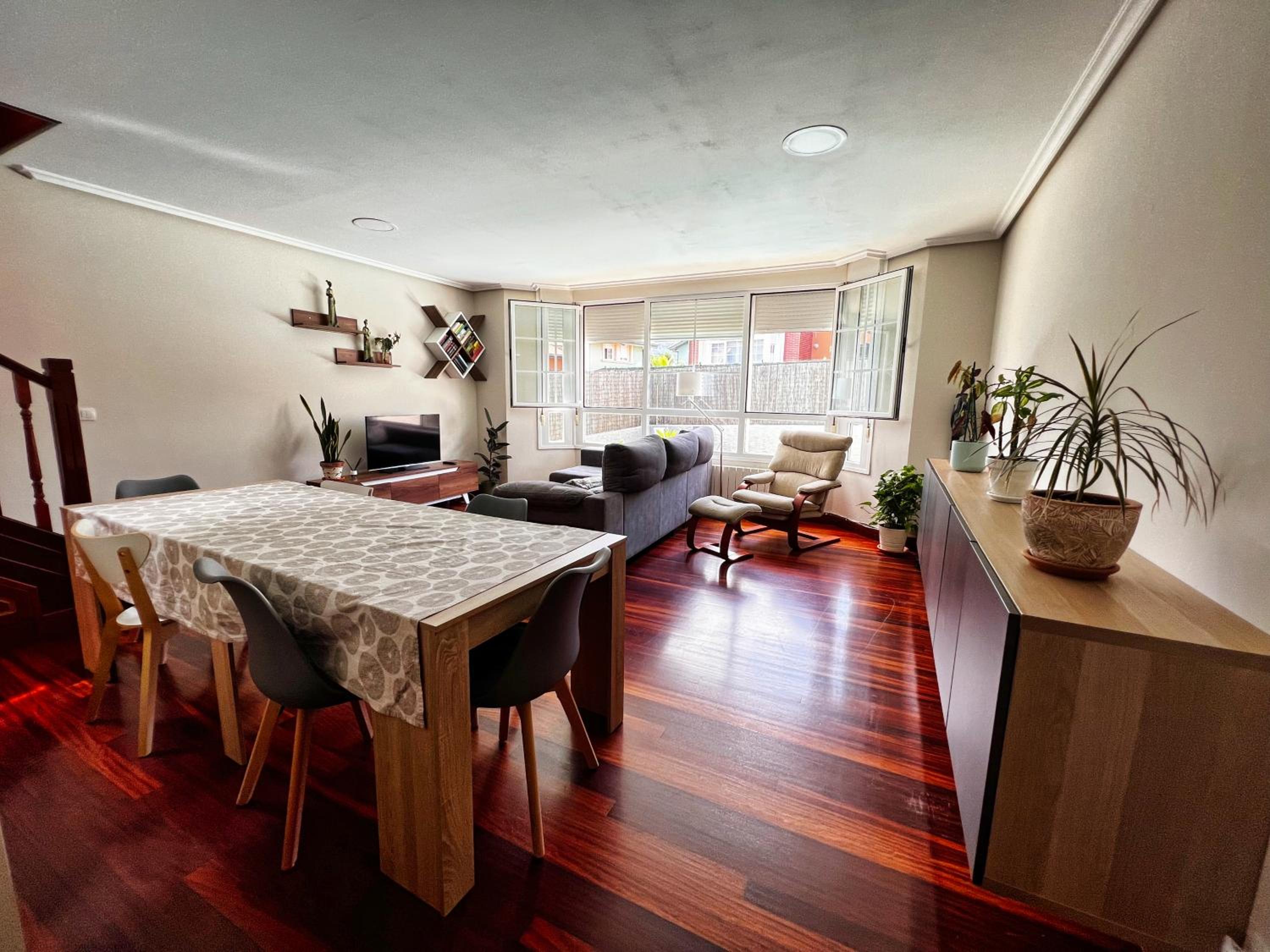 Casa de tres habitaciones