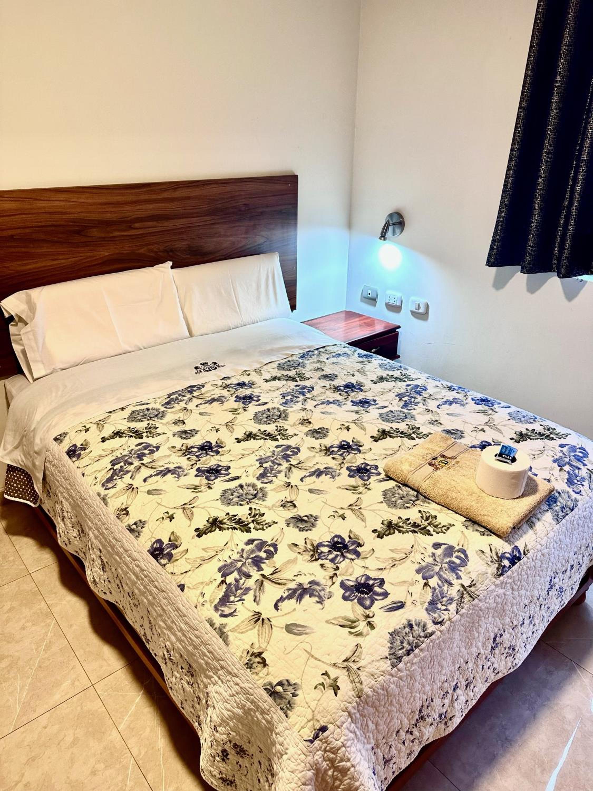 Superior Queen Room photo 2