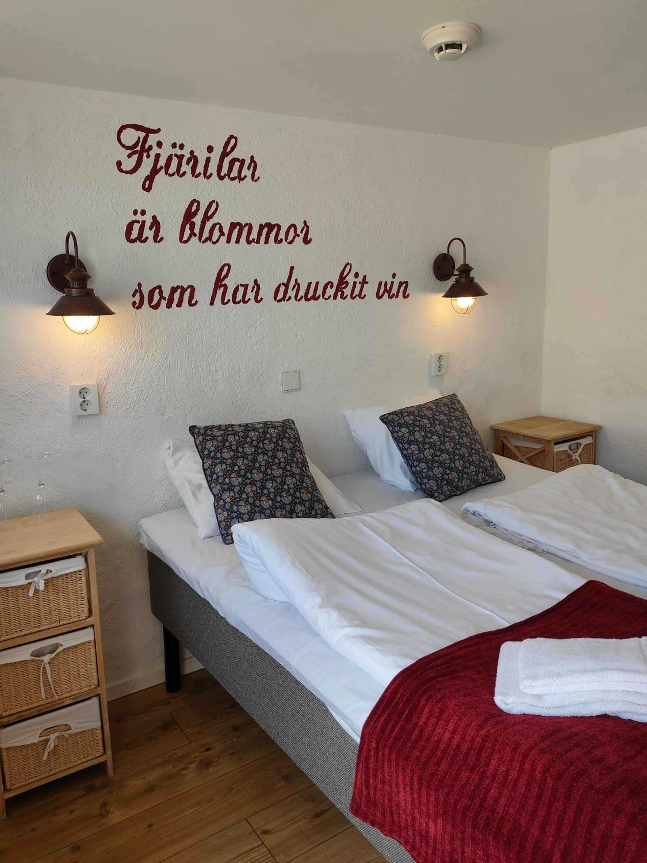 Small Double Room photo 3
