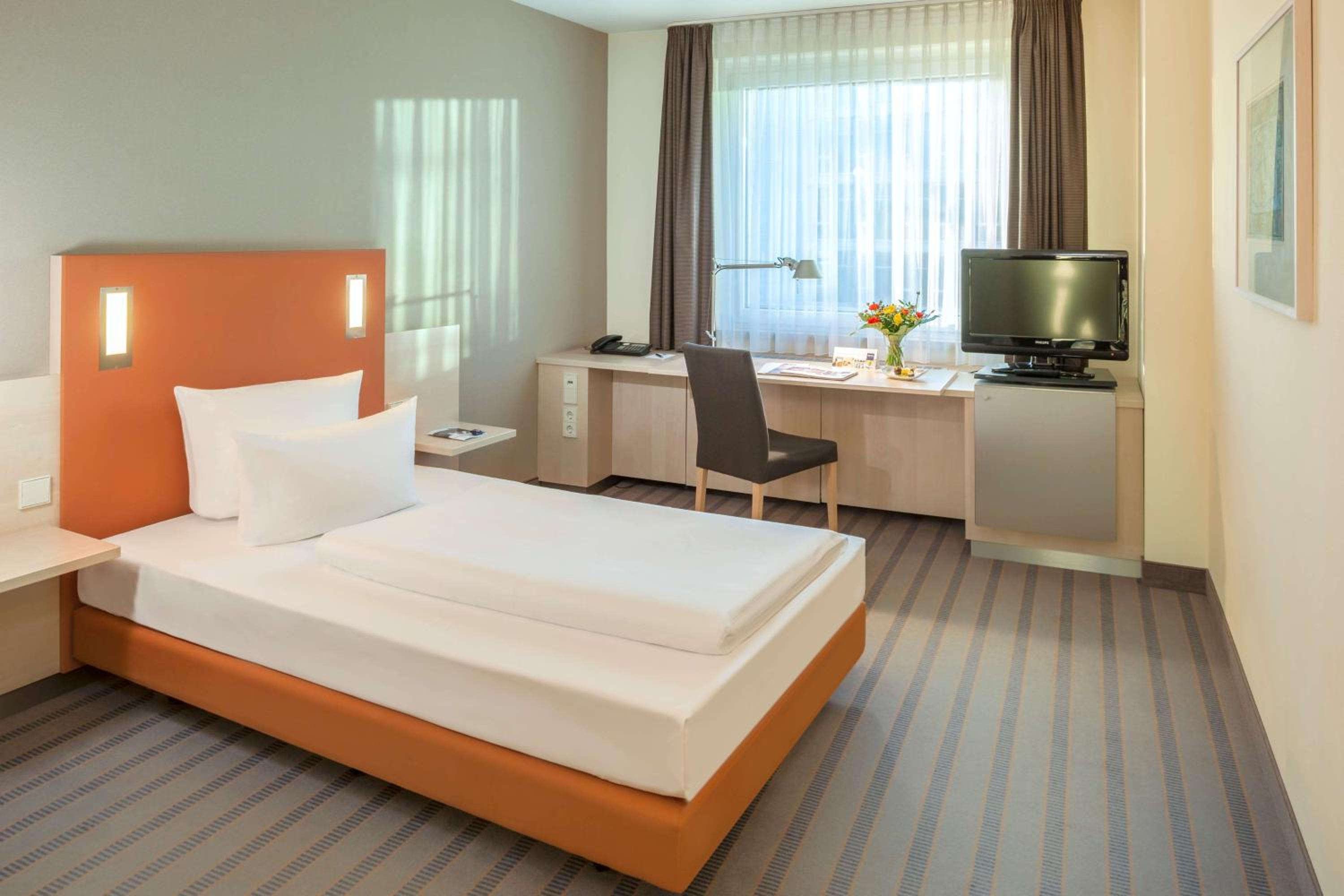 Business Double Room with Gym Access photo 1