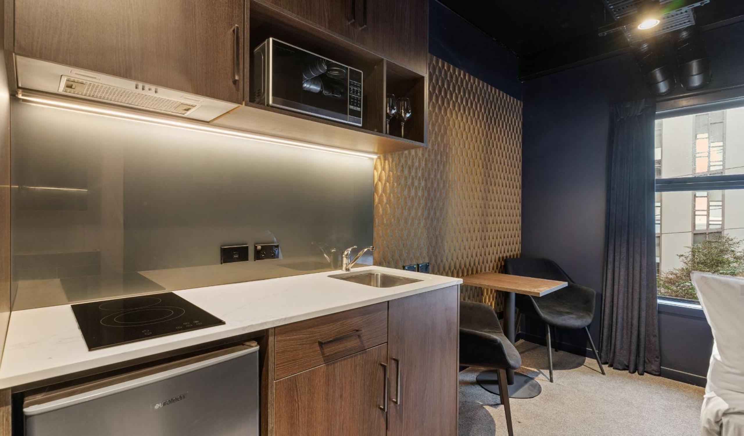 Little Lux Studio - Photo 8