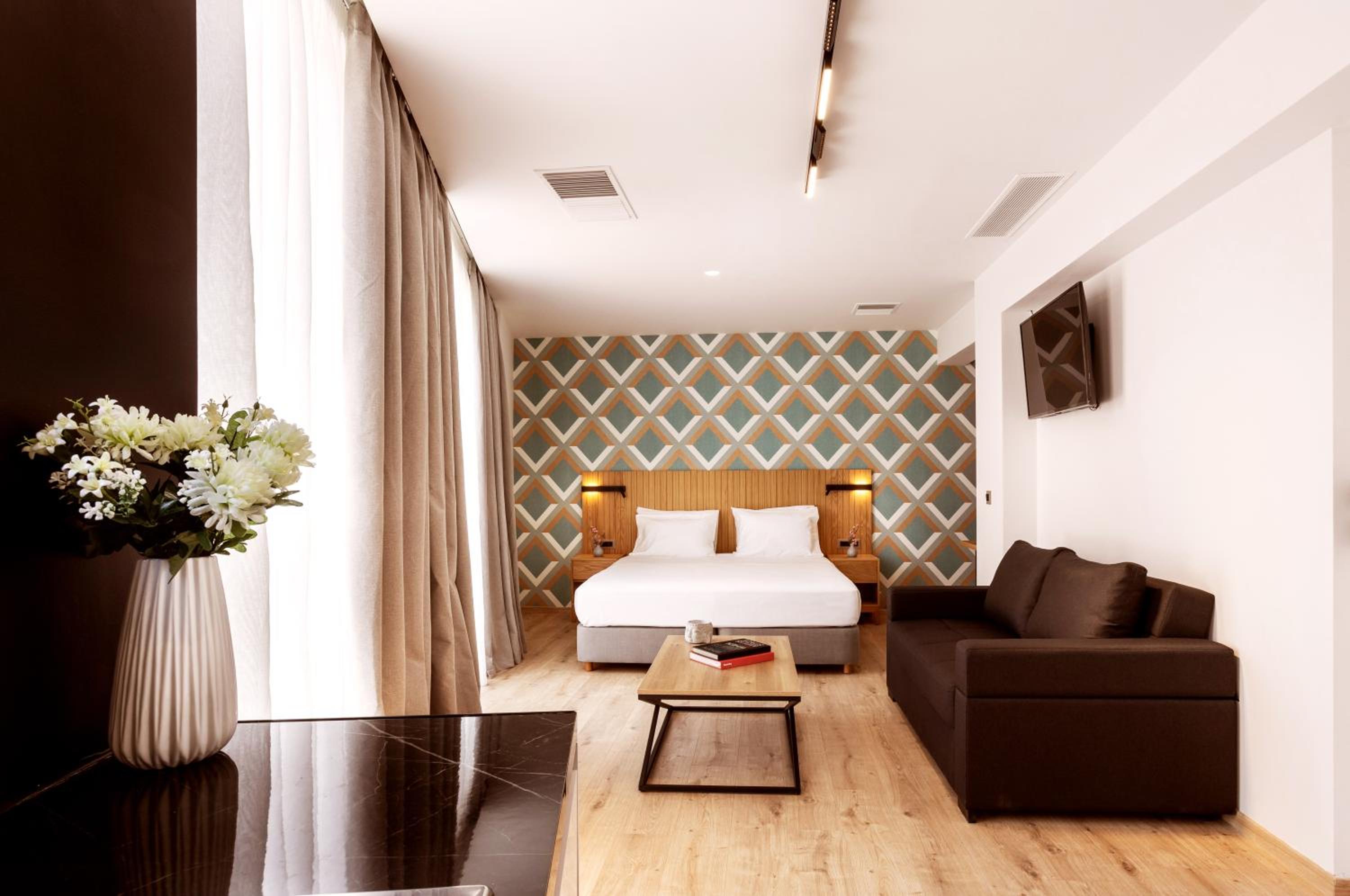 Junior Suite with Terrace and Acropolis View