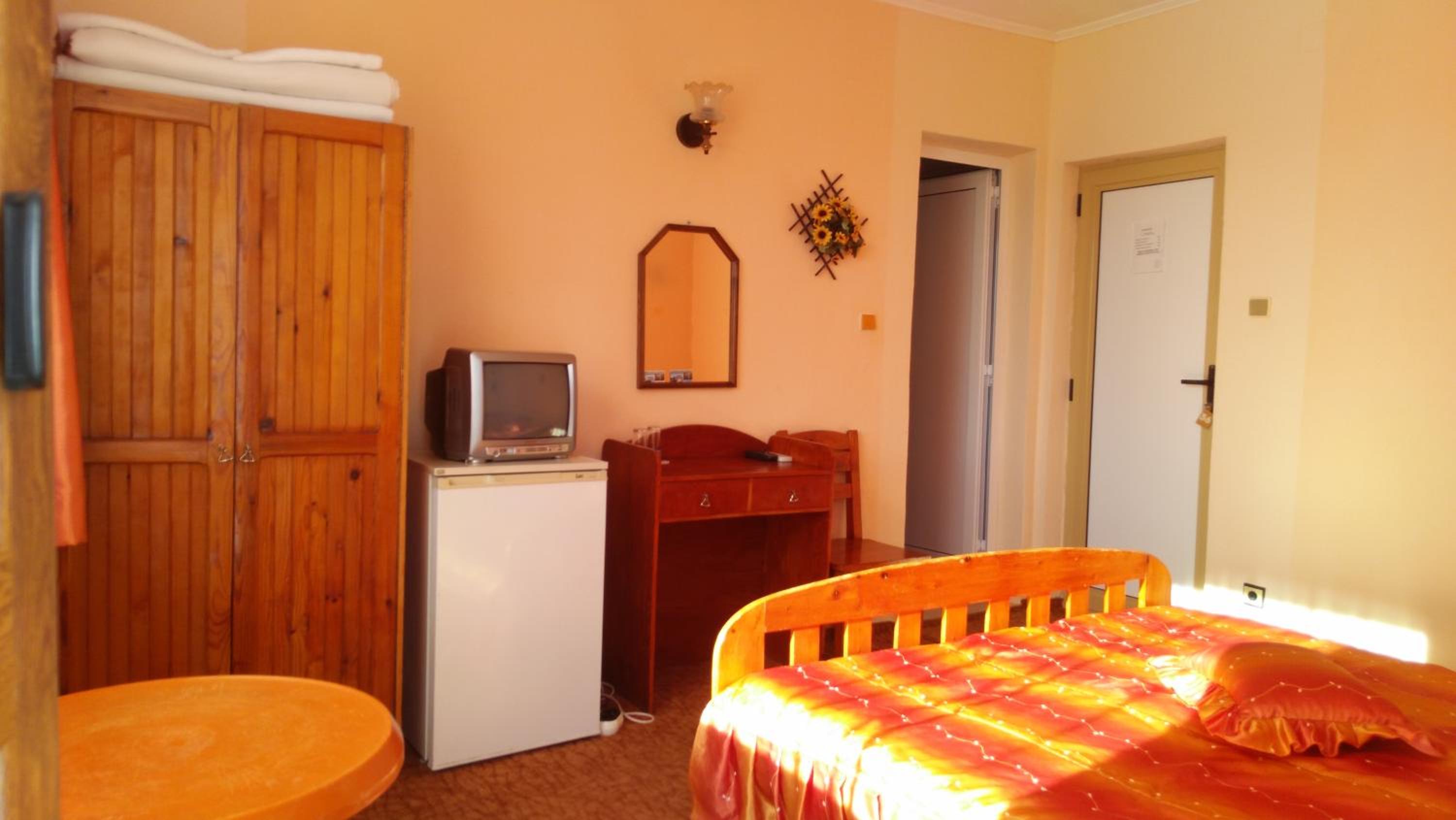 Double or Twin Room with Balcony photo 2